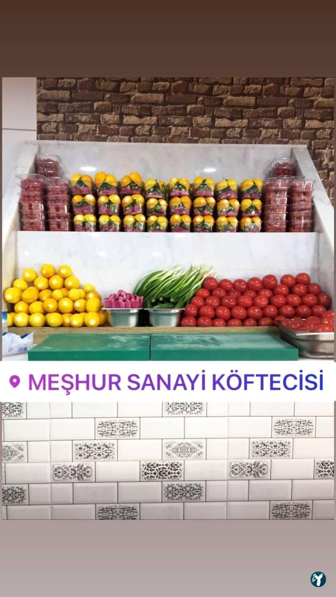 Meşhur Sanayi̇ Köfteci̇si̇