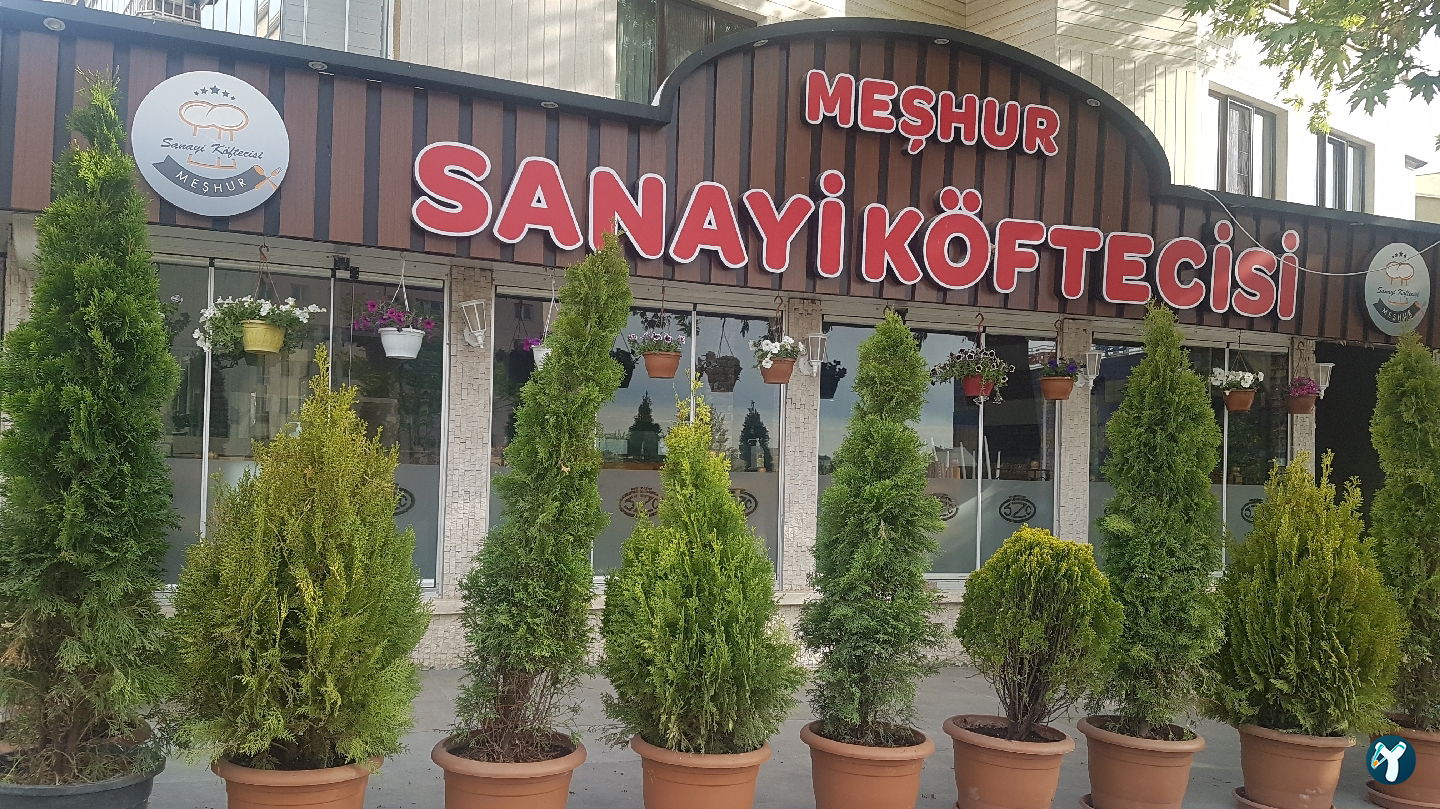 Meşhur Sanayi̇ Köfteci̇si̇