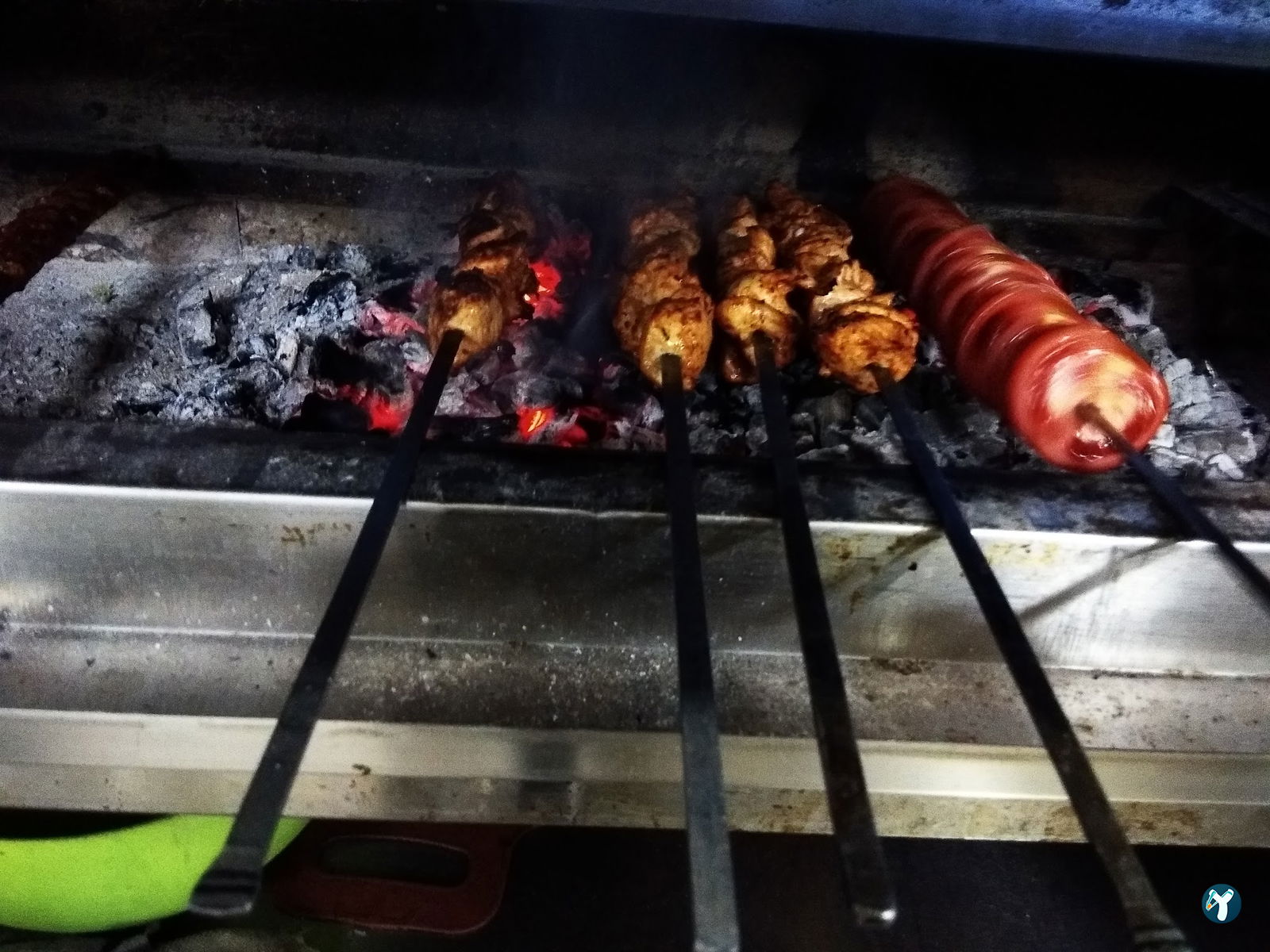 Bilgin Pide | İncek Taşpınar / Bilgin Pide Kebap