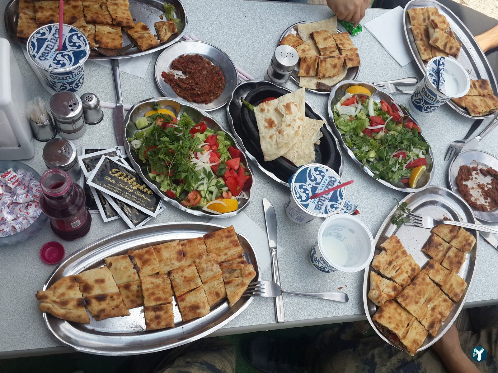 Bilgin Pide | İncek Taşpınar / Bilgin Pide Kebap