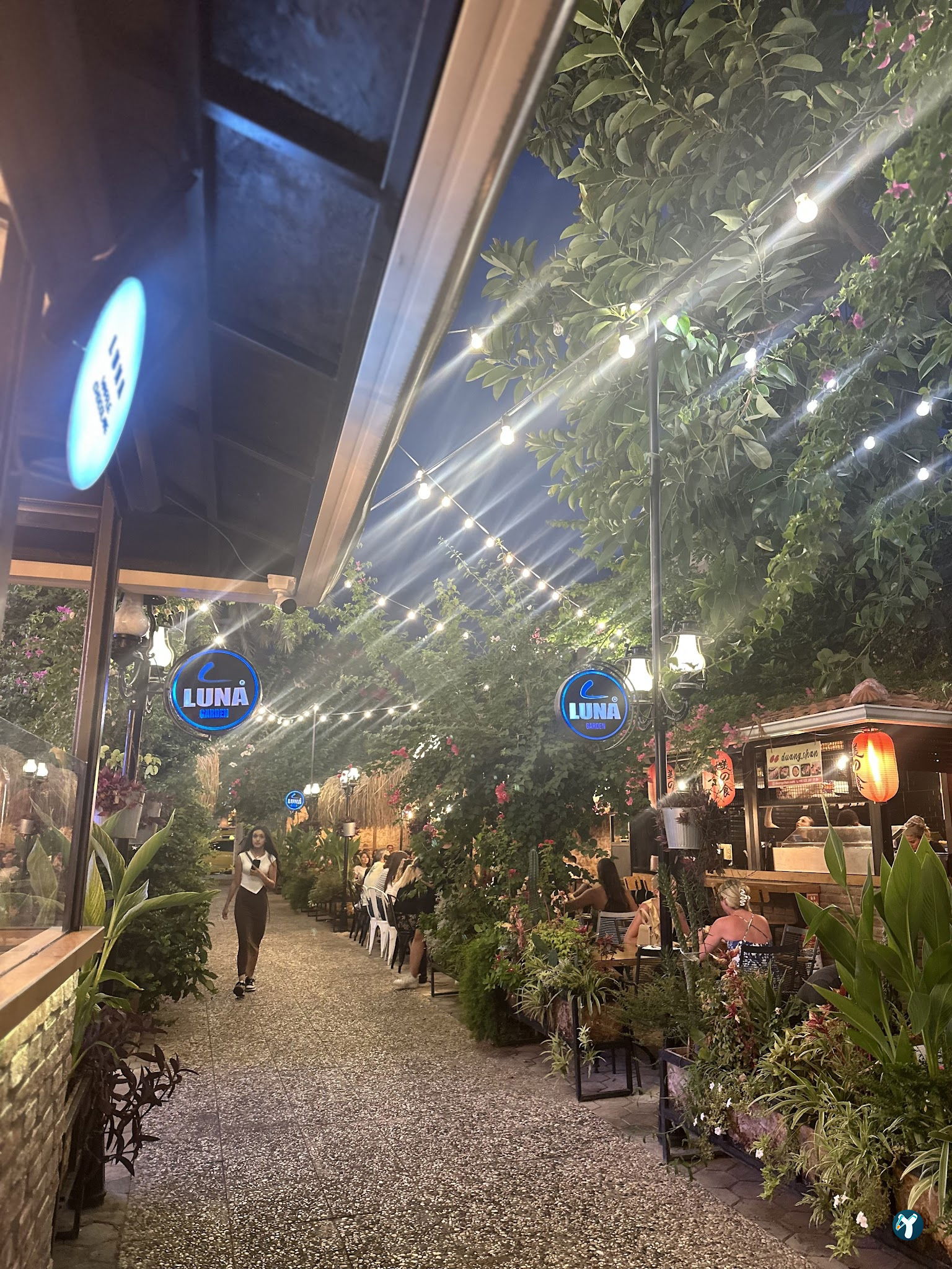 Luna Garden