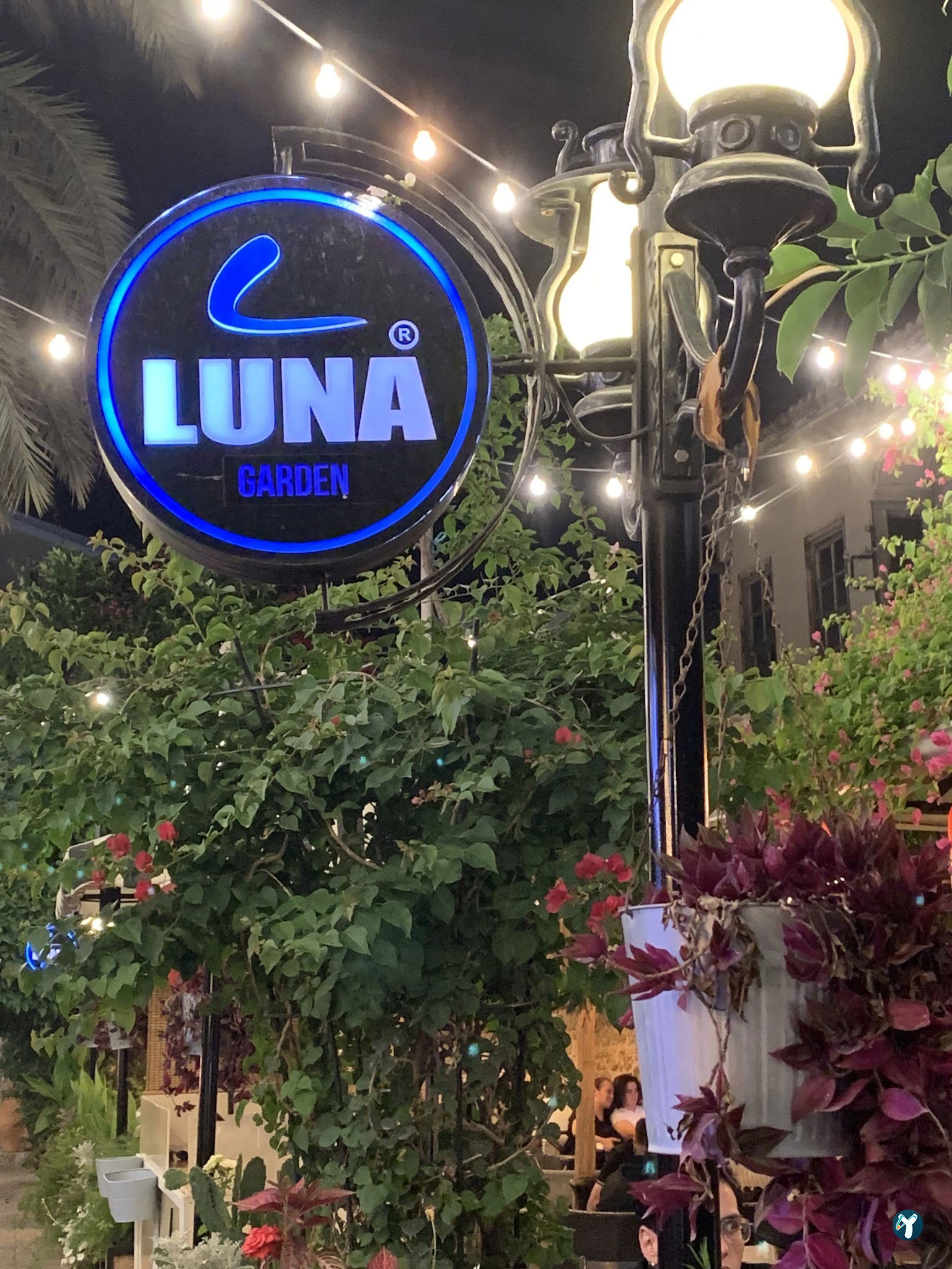 Luna Garden