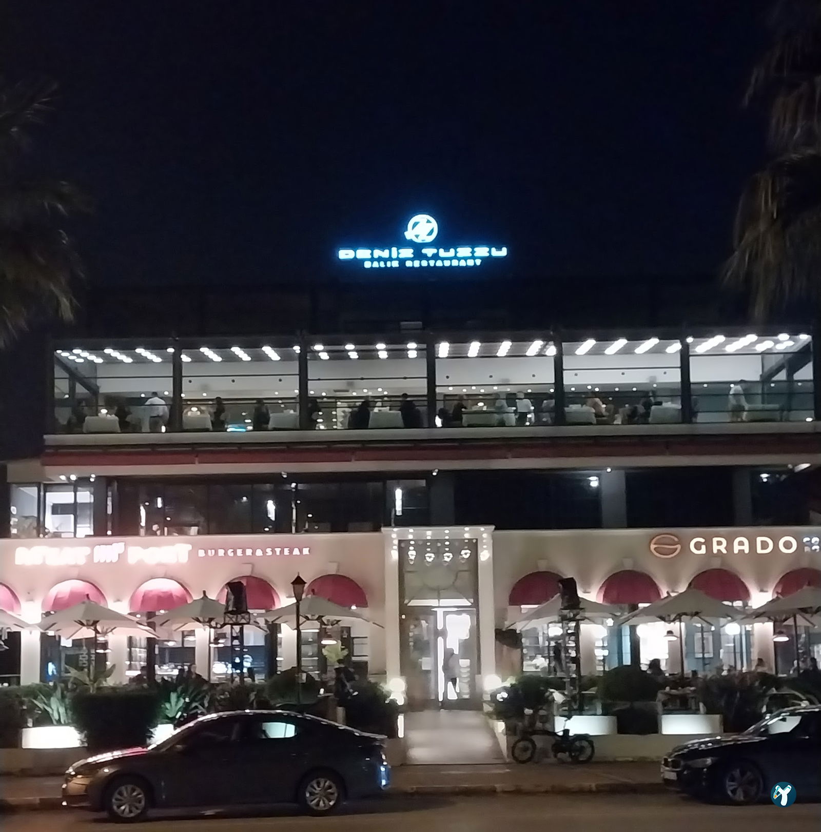 Deniz Tuzzu Restaurant