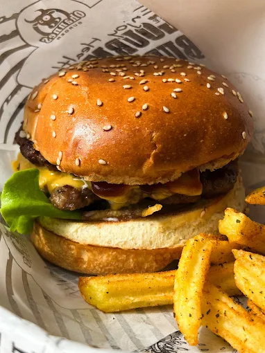 Ohannes Burger Konyaaltı