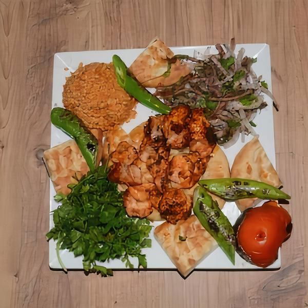 Tavuk Şiş (İncikten)