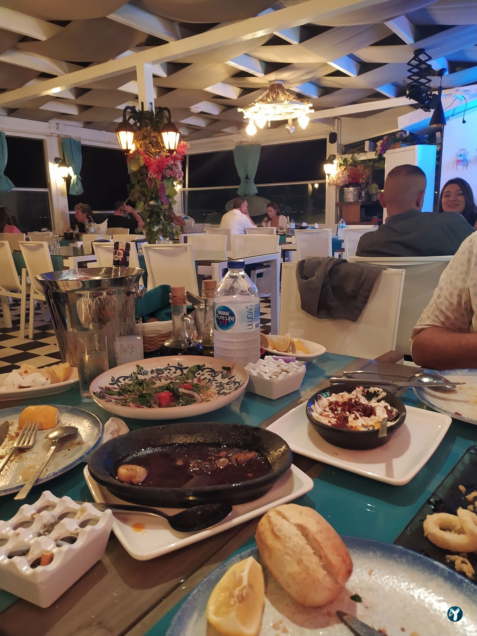 Mezze Teras Restaurant
