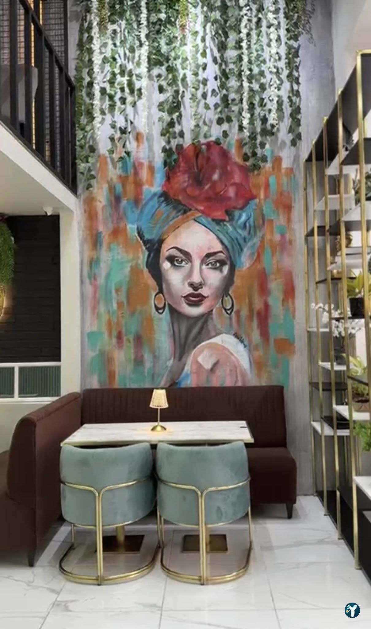 Perla Cafe Restaurant