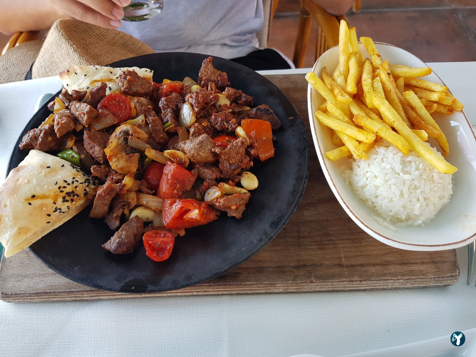 Mahperi Restaurant