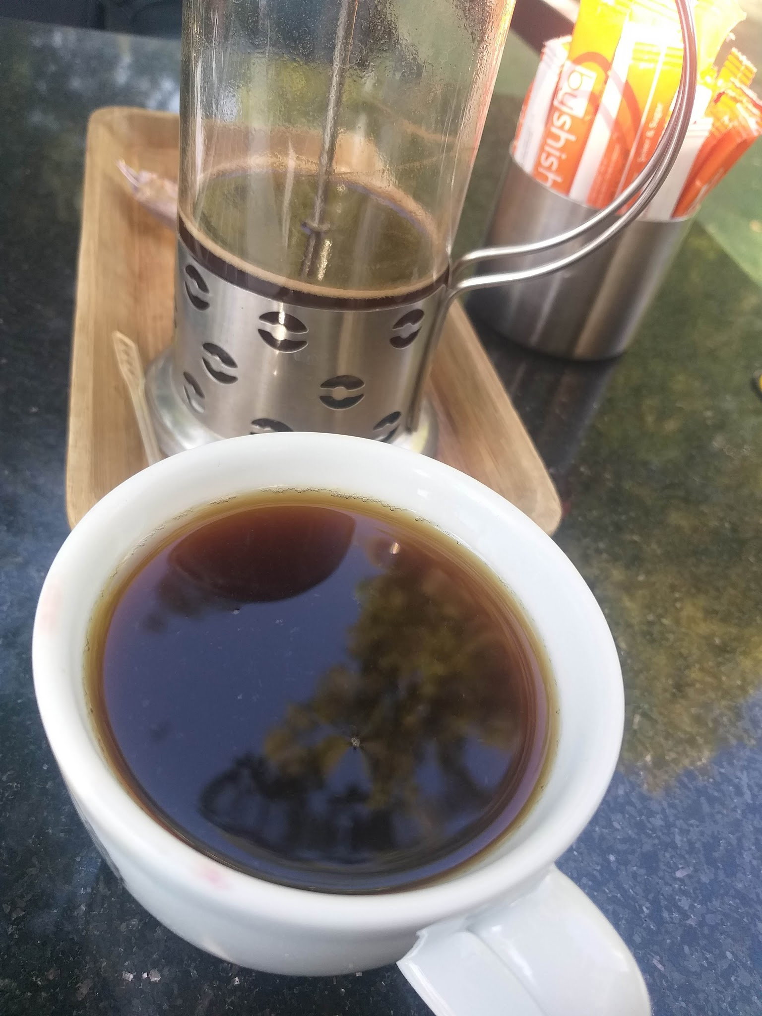 Shisha Cafe & Bistro