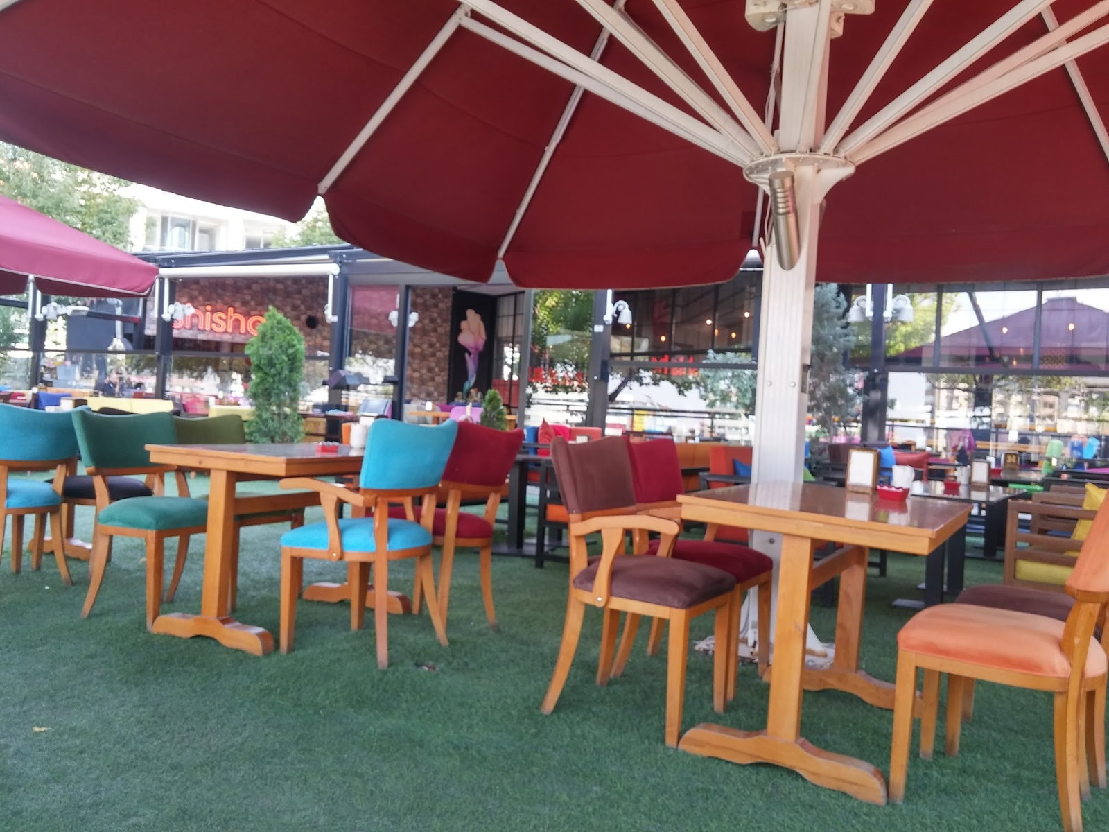 Shisha Cafe & Bistro