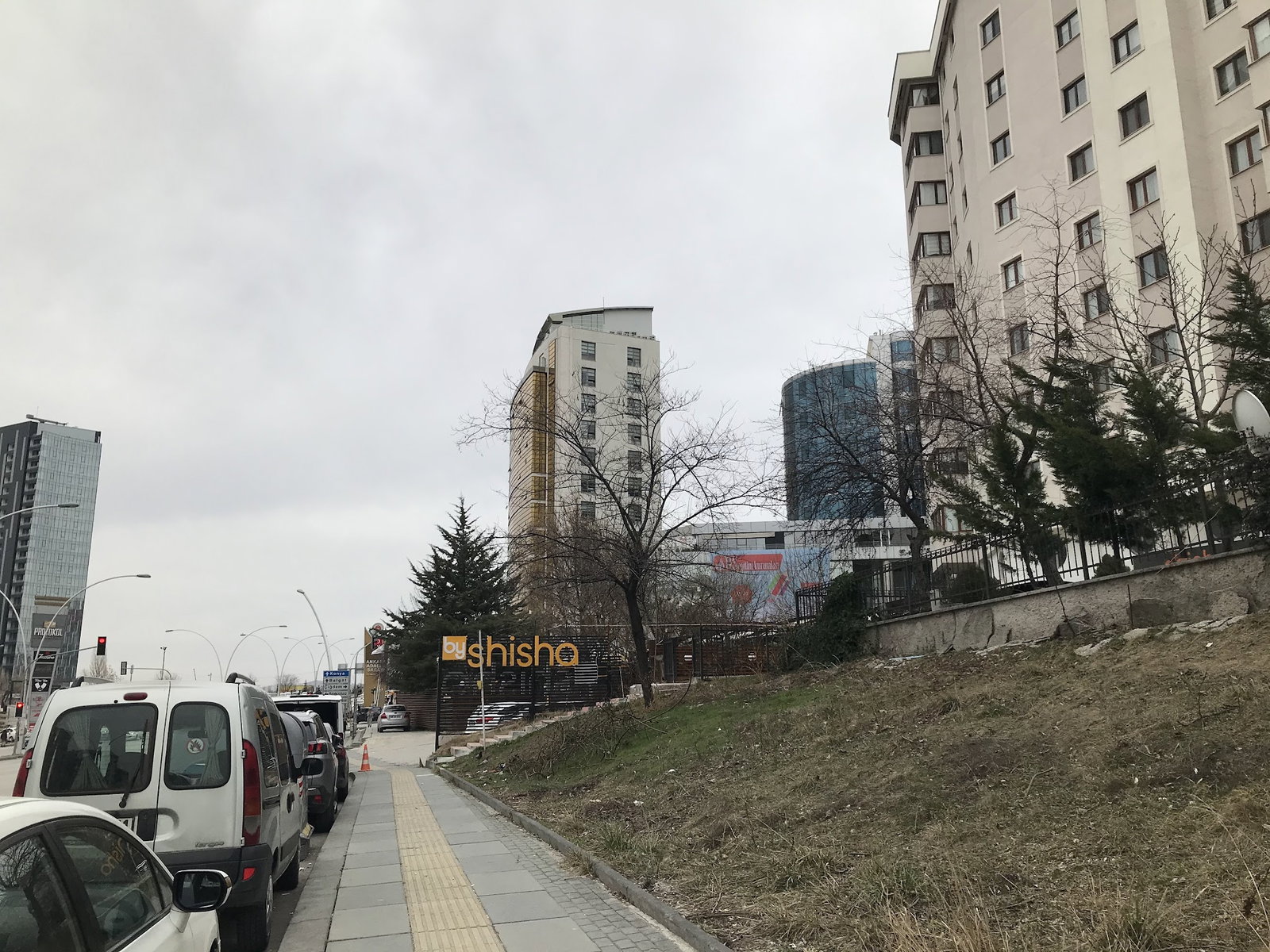 Shisha Cafe & Bistro