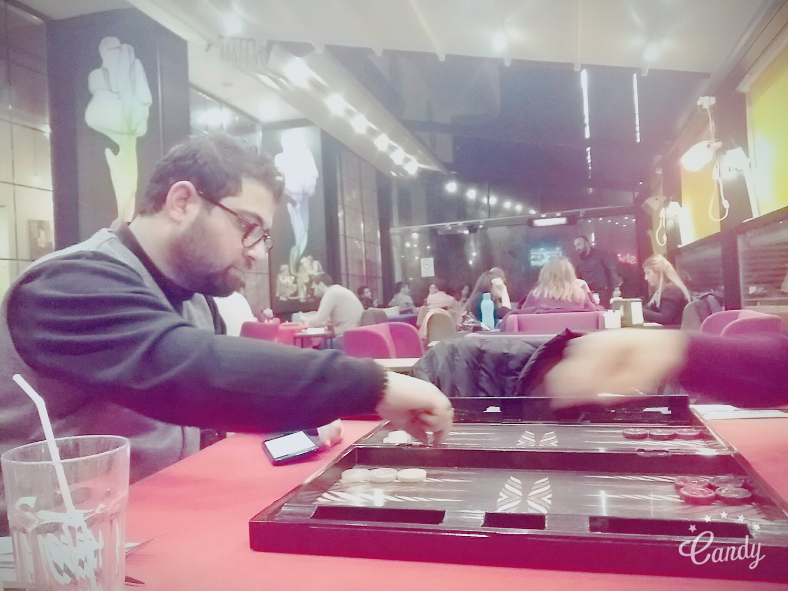 Shisha Cafe & Bistro