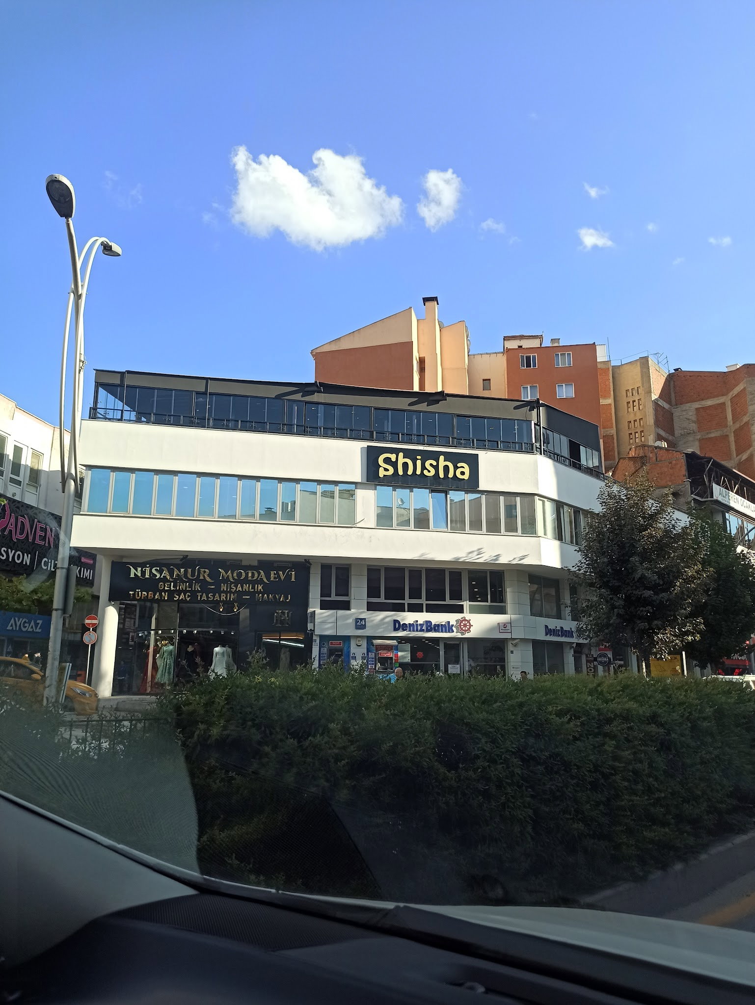 Shisha Cafe & Bistro