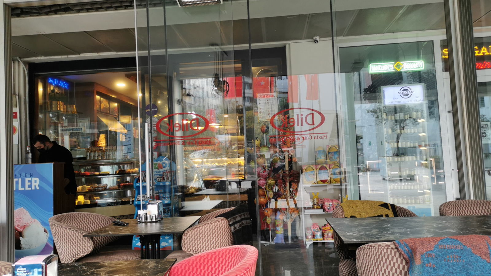 Dilek Cafe & Restaurant