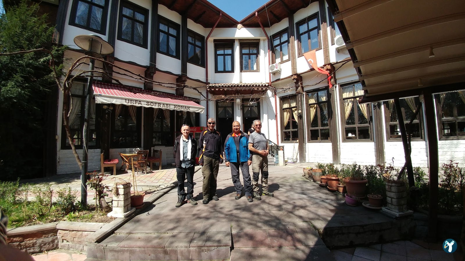 Urfa Sofrası Konak
