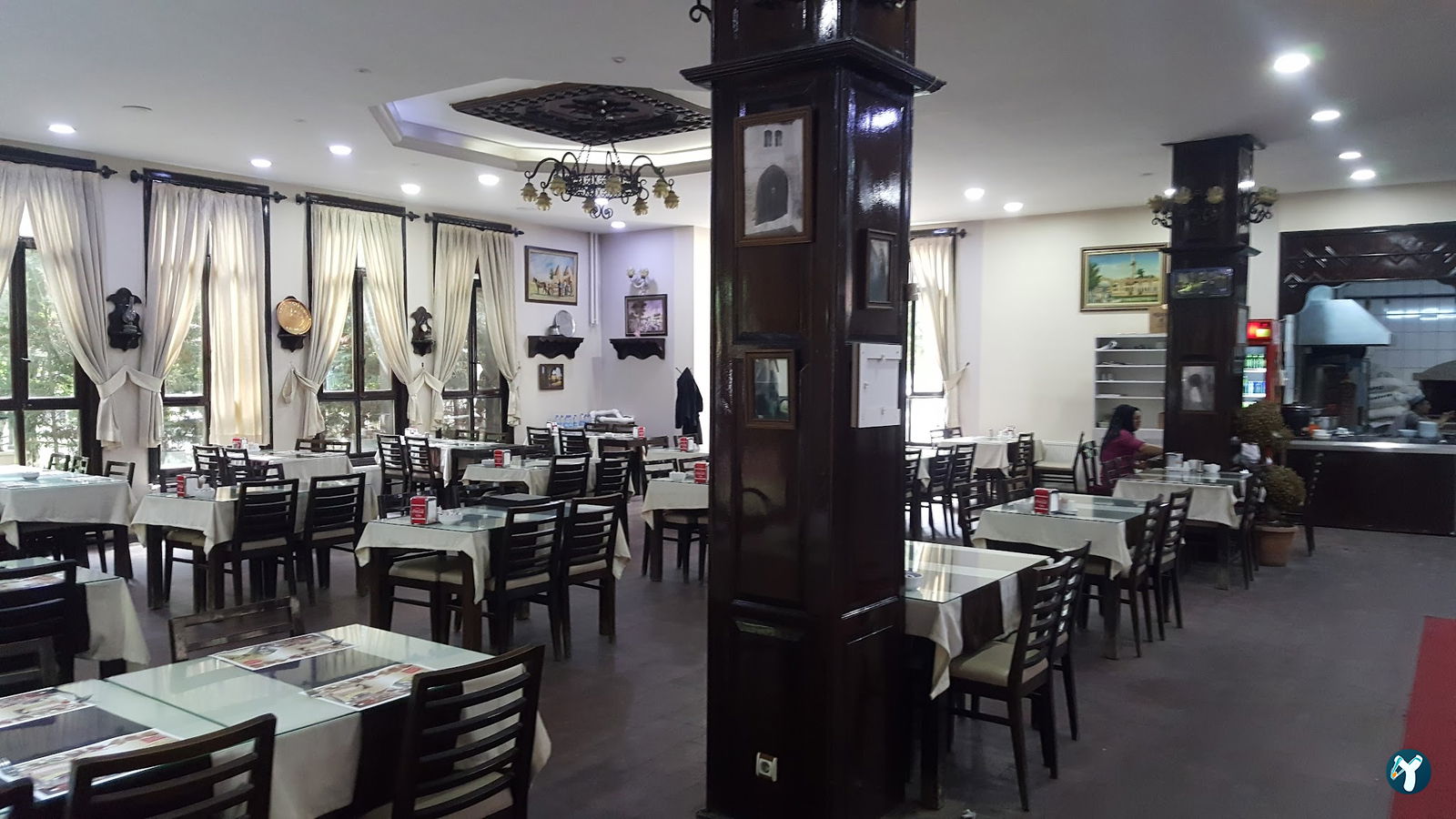 Urfa Sofrası Konak