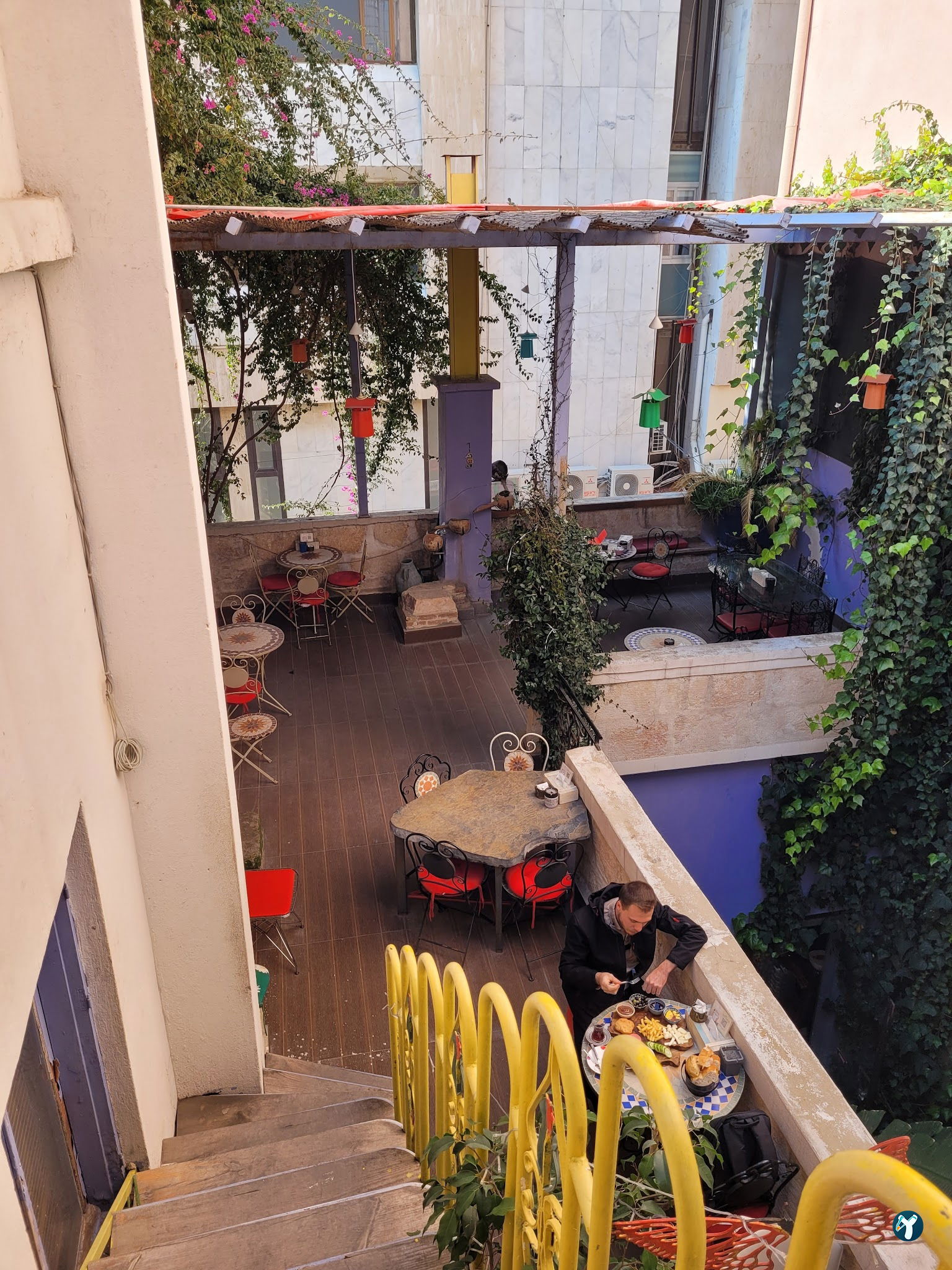 Levante House