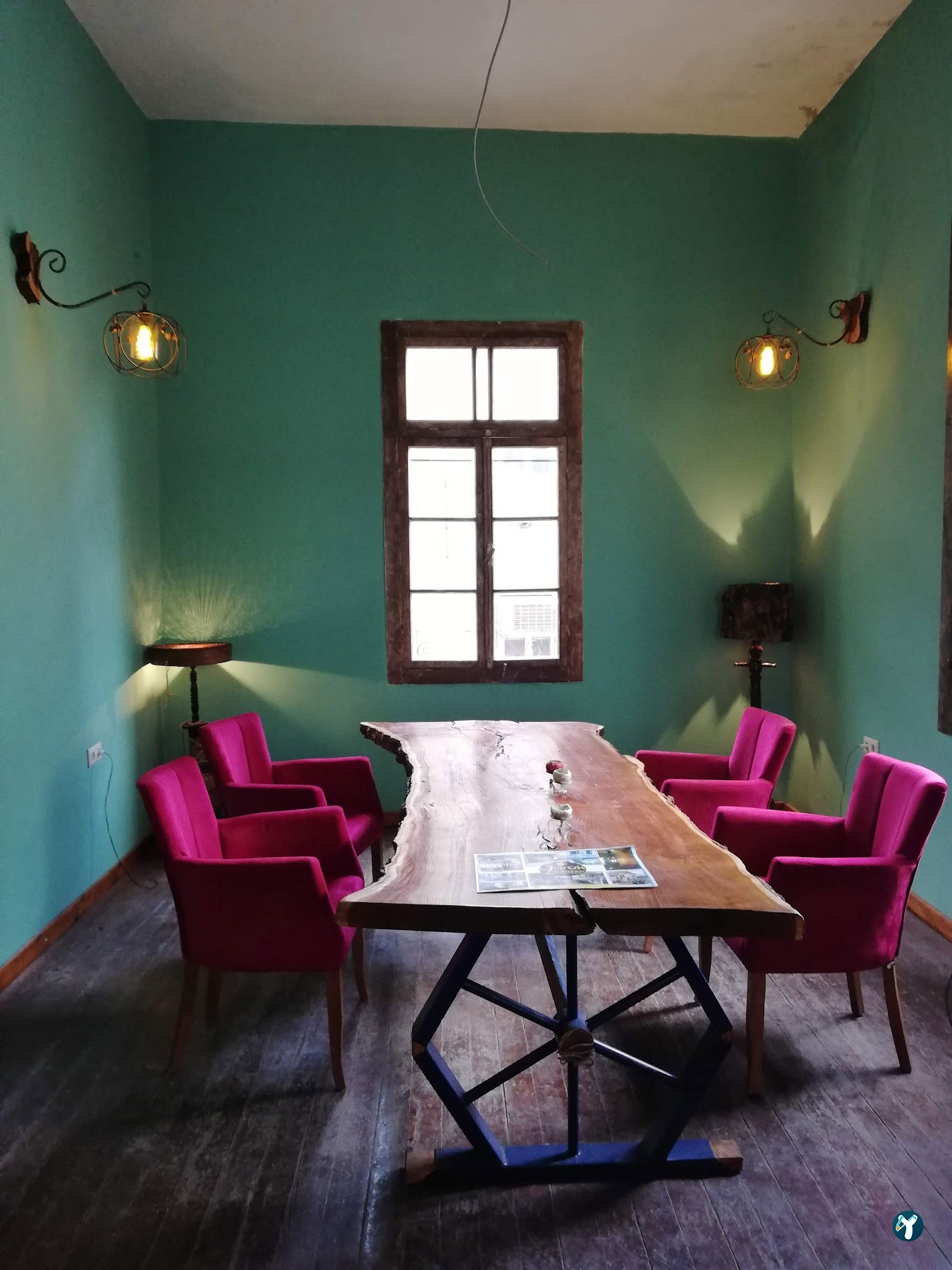 Levante House