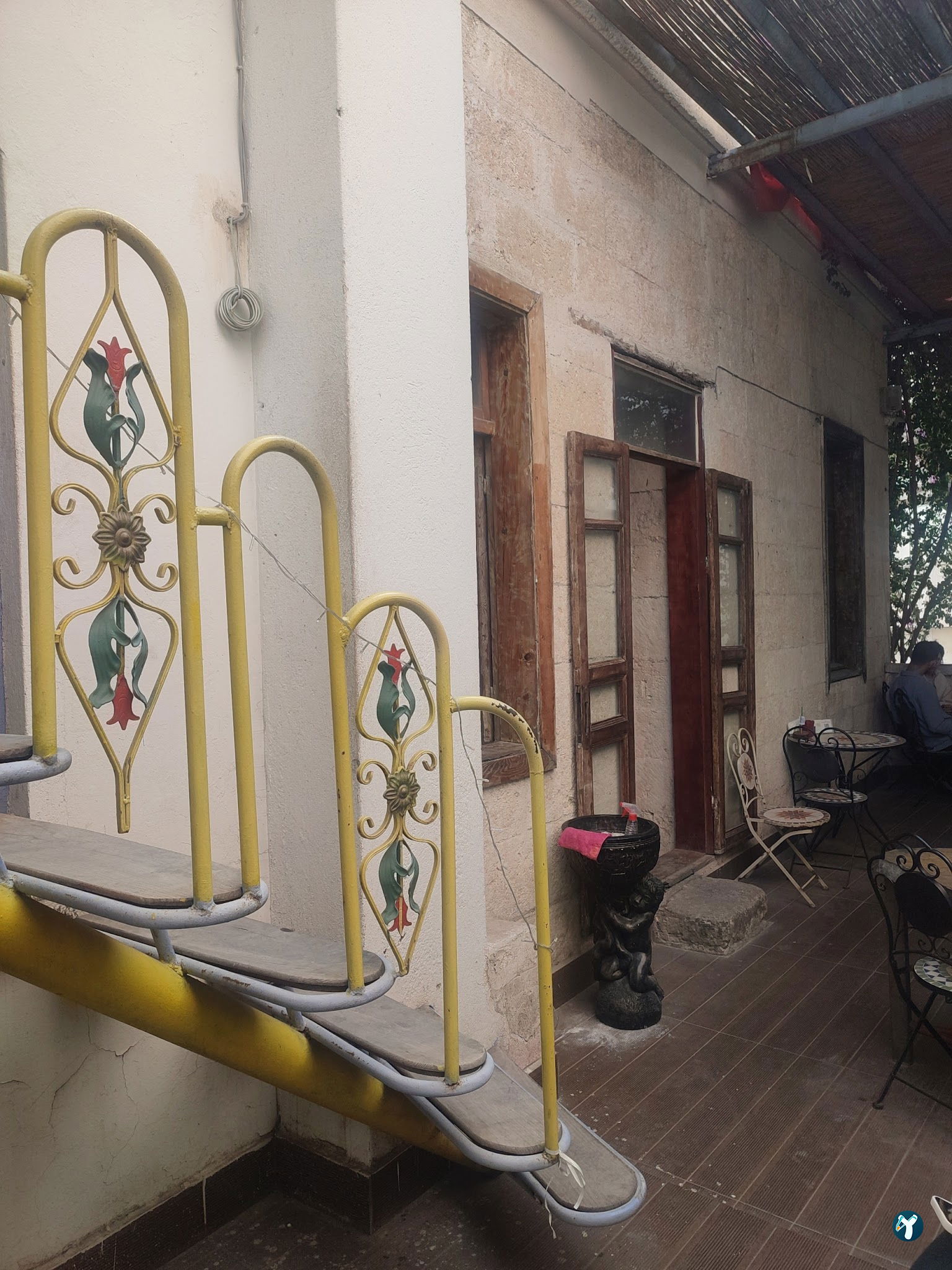 Levante House