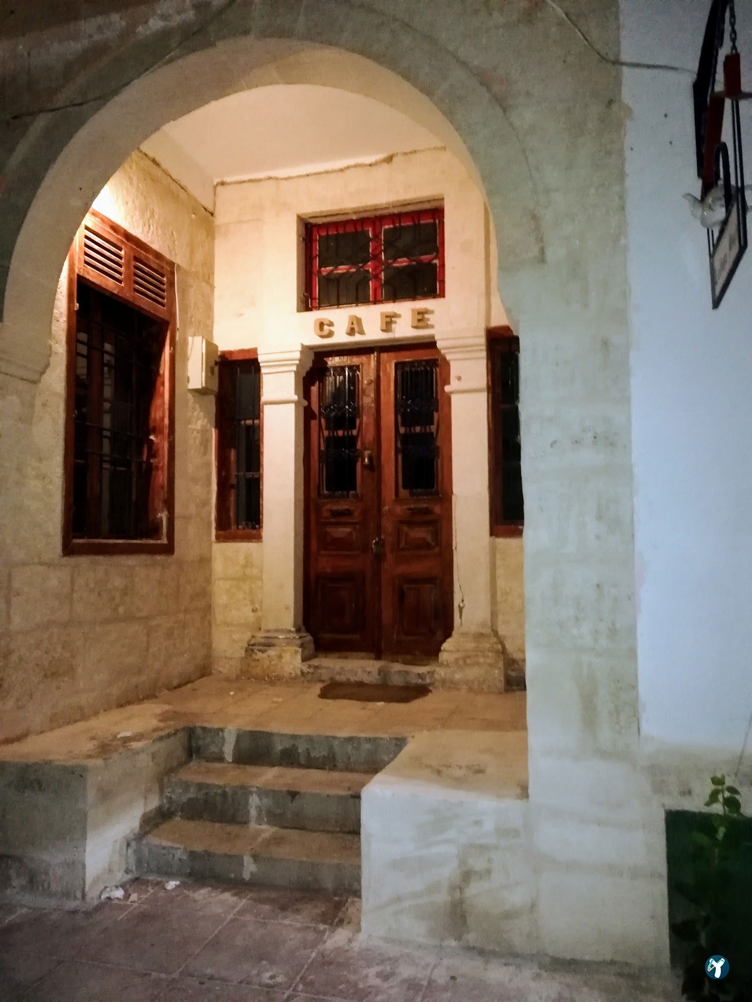 Levante House