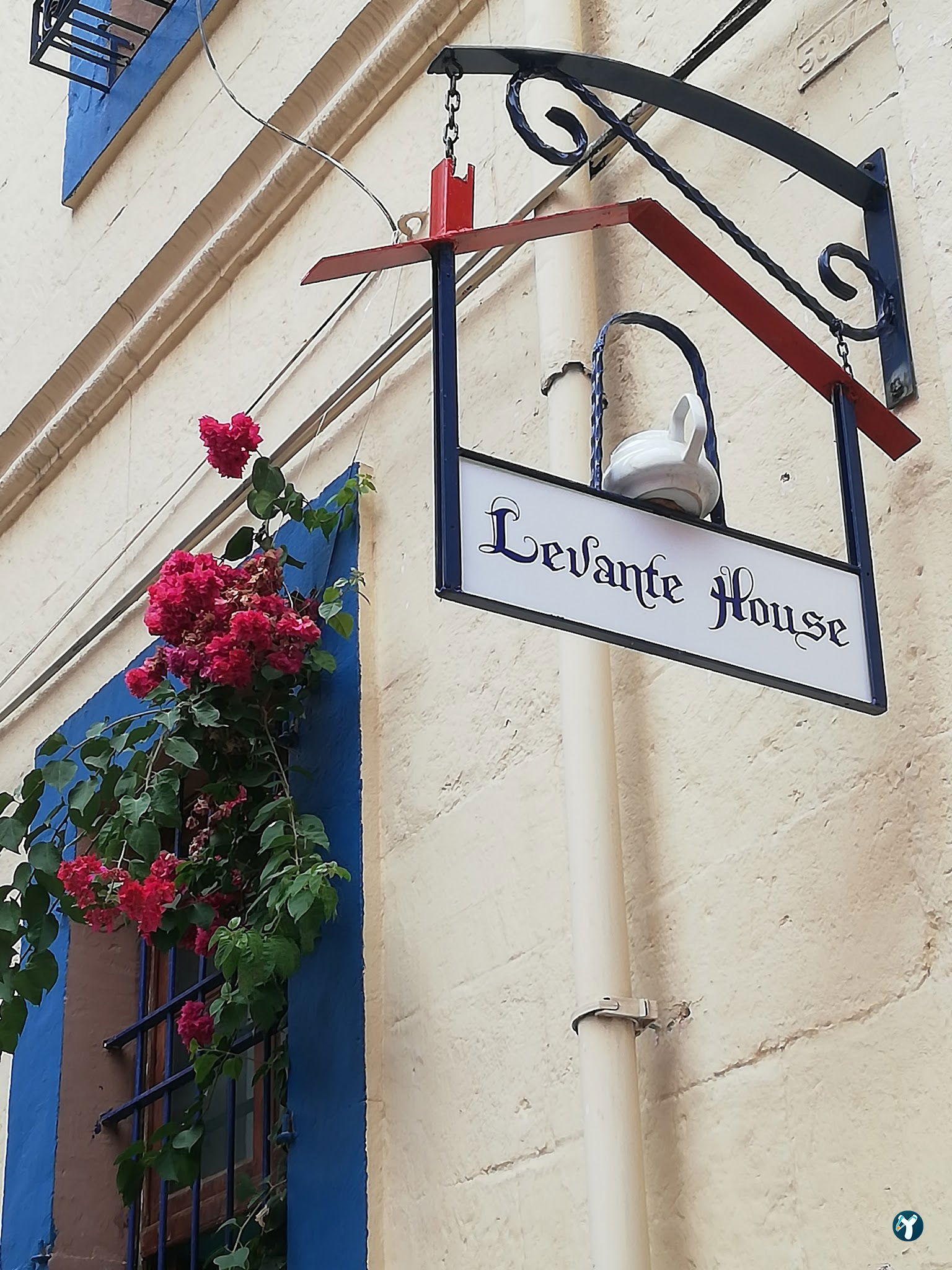 Levante House