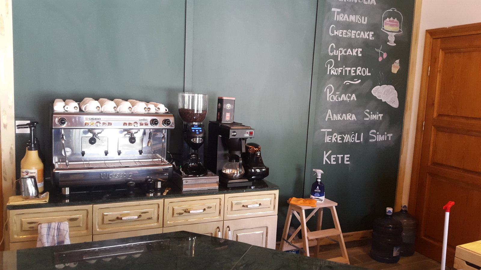 Yeşi̇l Nfk Kafe&Hurma