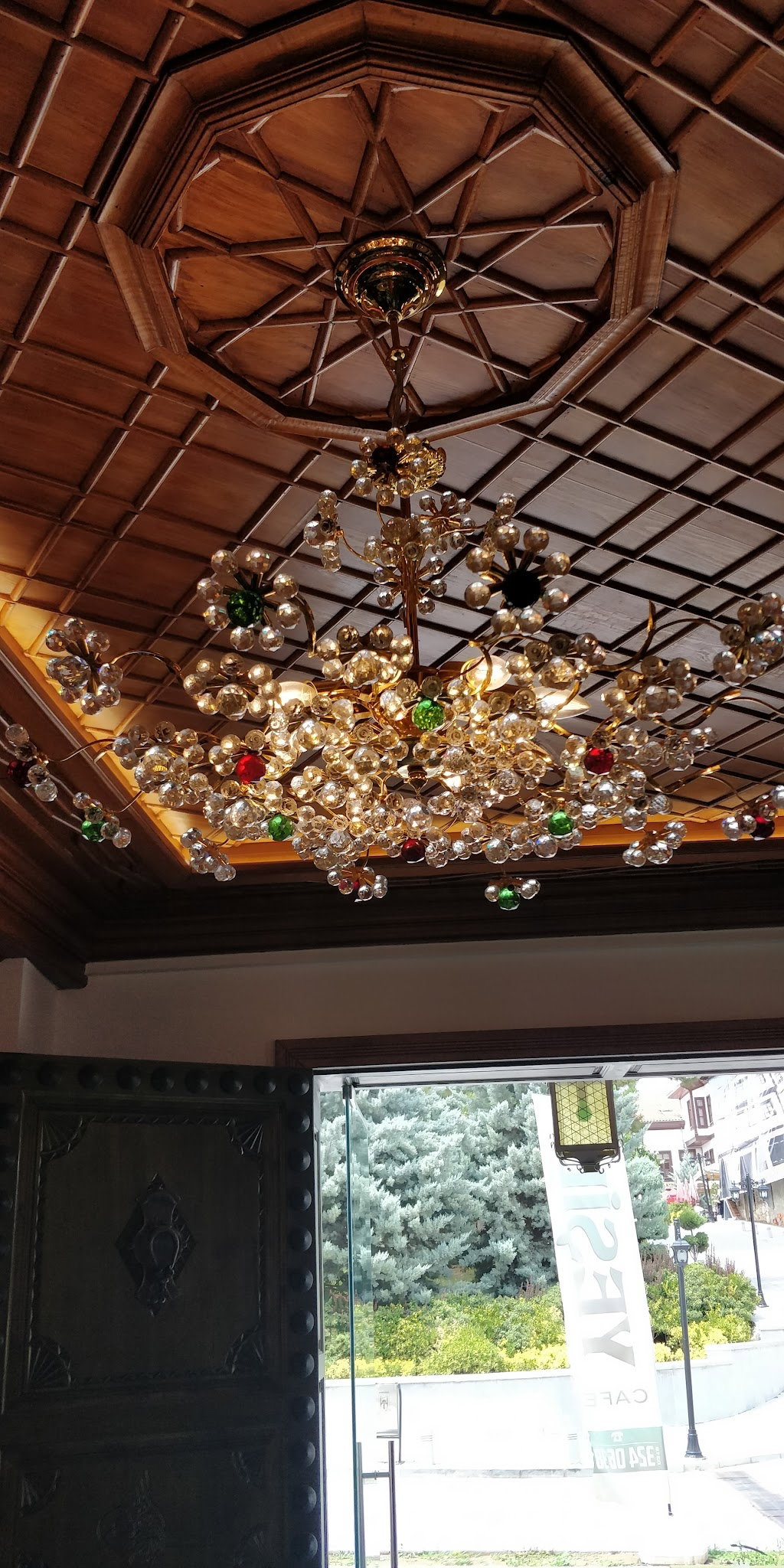 Yeşi̇l Nfk Kafe&Hurma