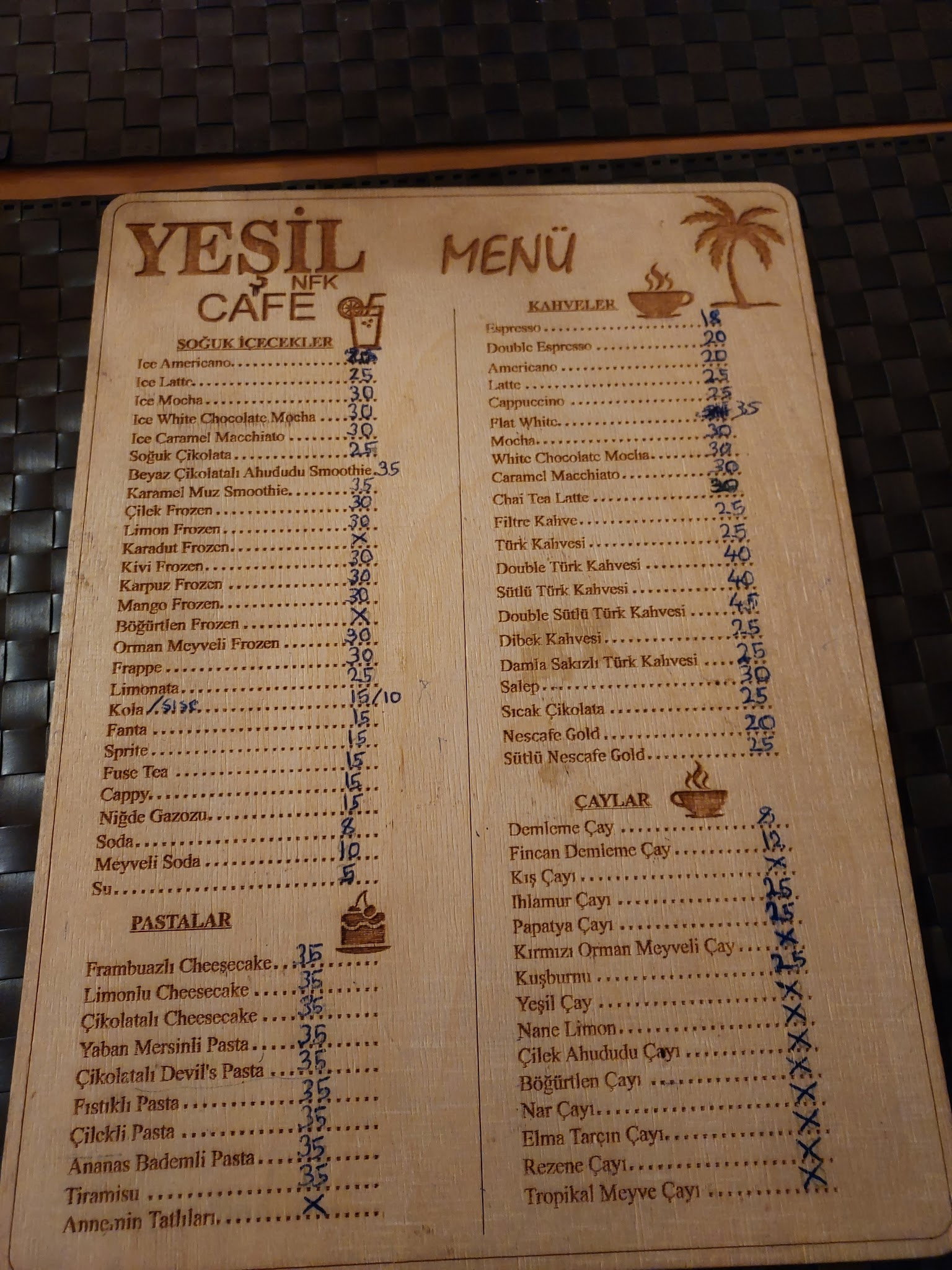 Yeşi̇l Nfk Kafe&Hurma