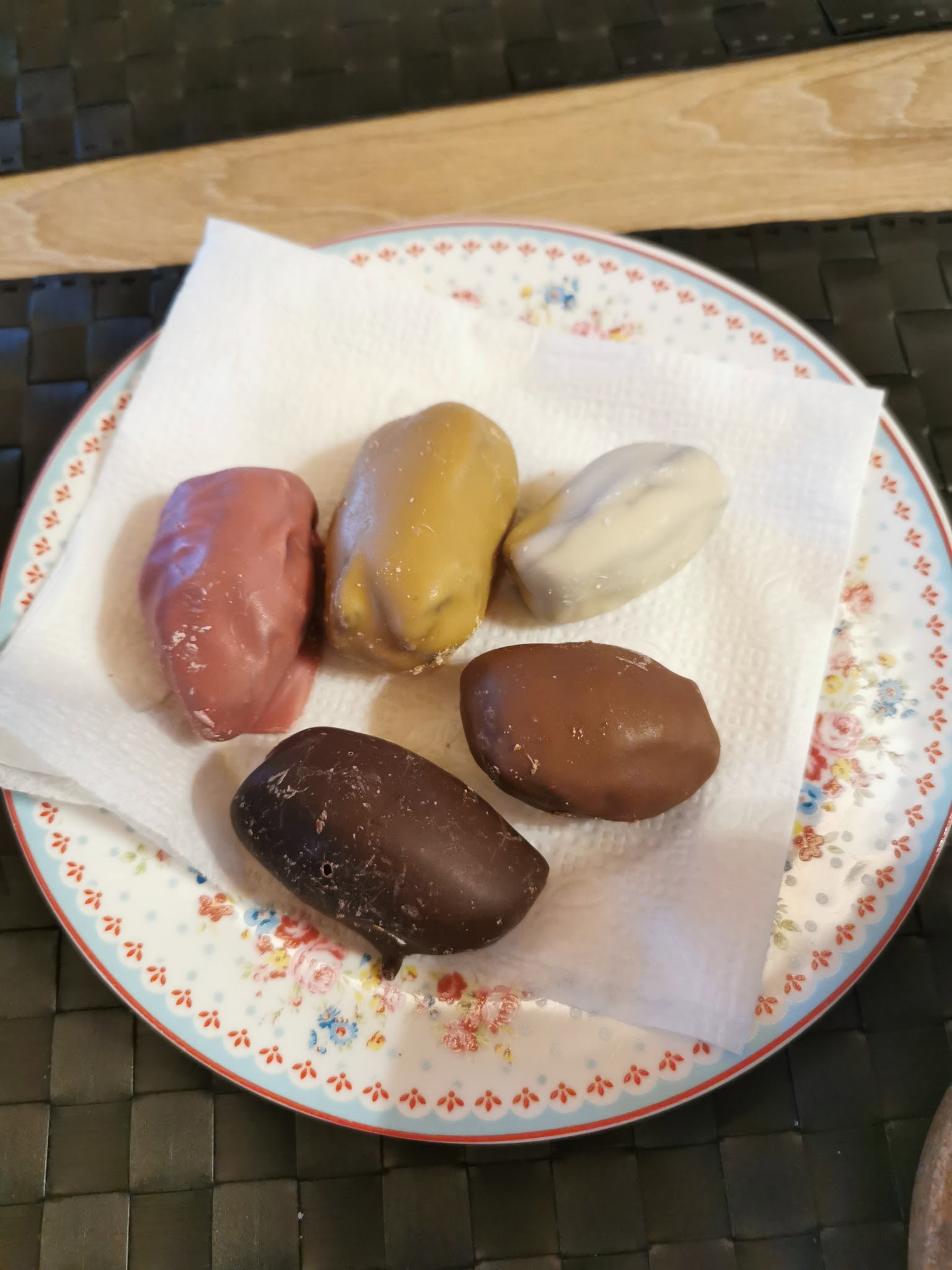 Yeşi̇l Nfk Kafe&Hurma