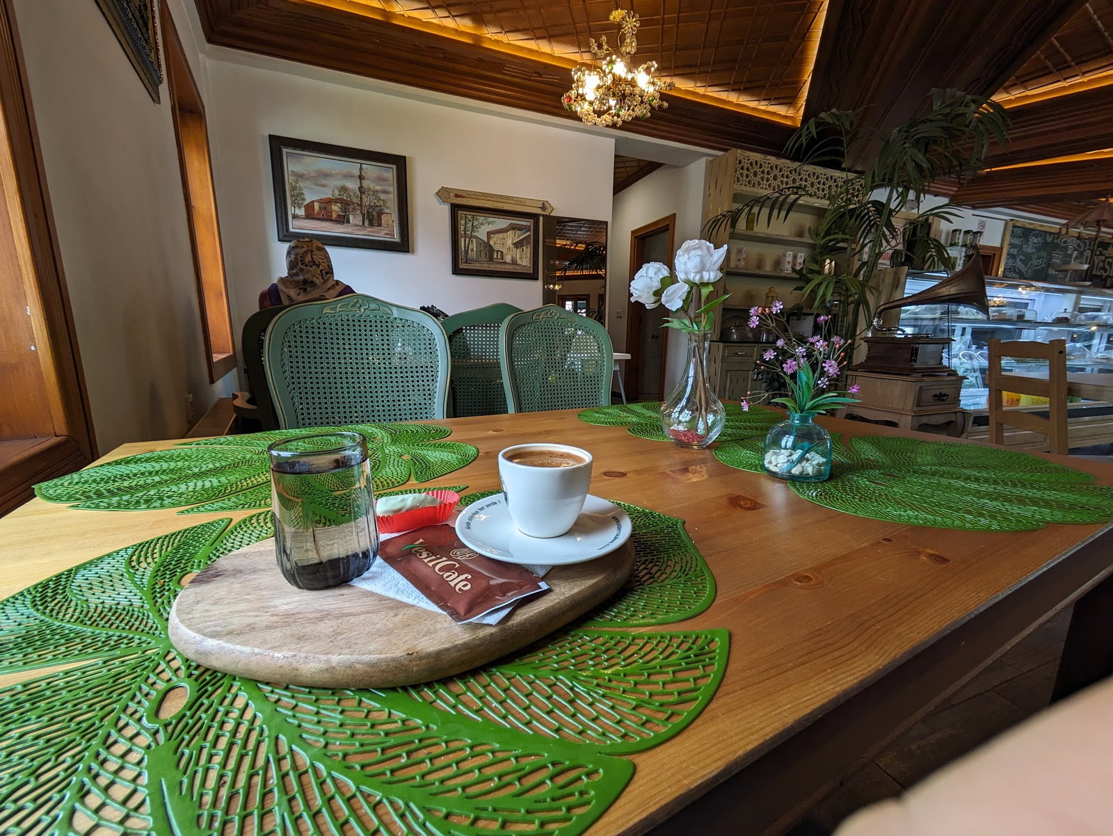 Yeşi̇l Nfk Kafe&Hurma