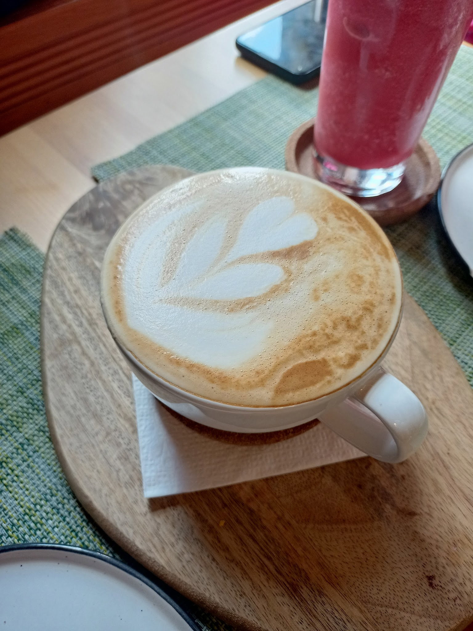 Yeşi̇l Nfk Kafe&Hurma