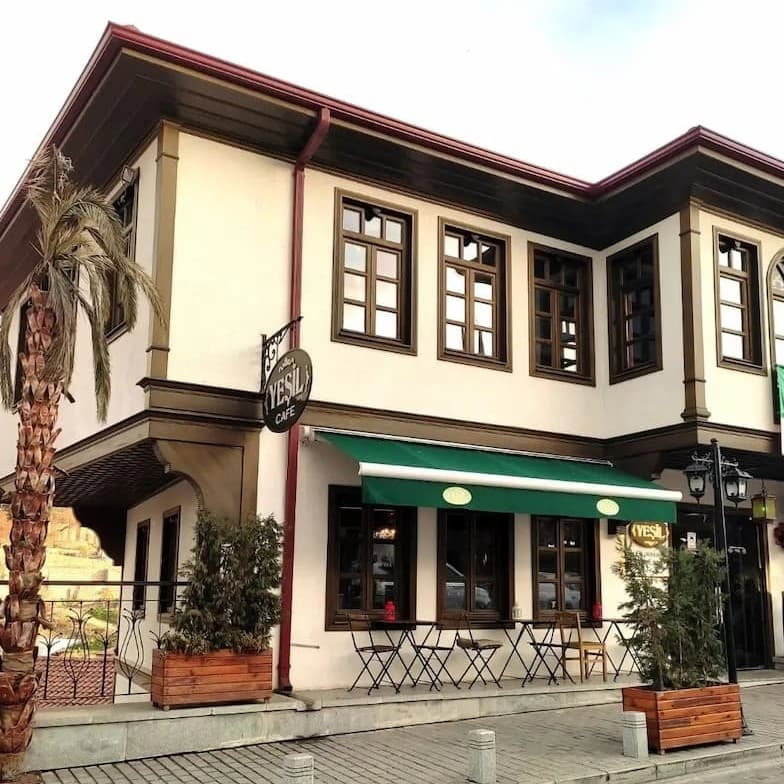 Yeşi̇l Nfk Kafe&Hurma