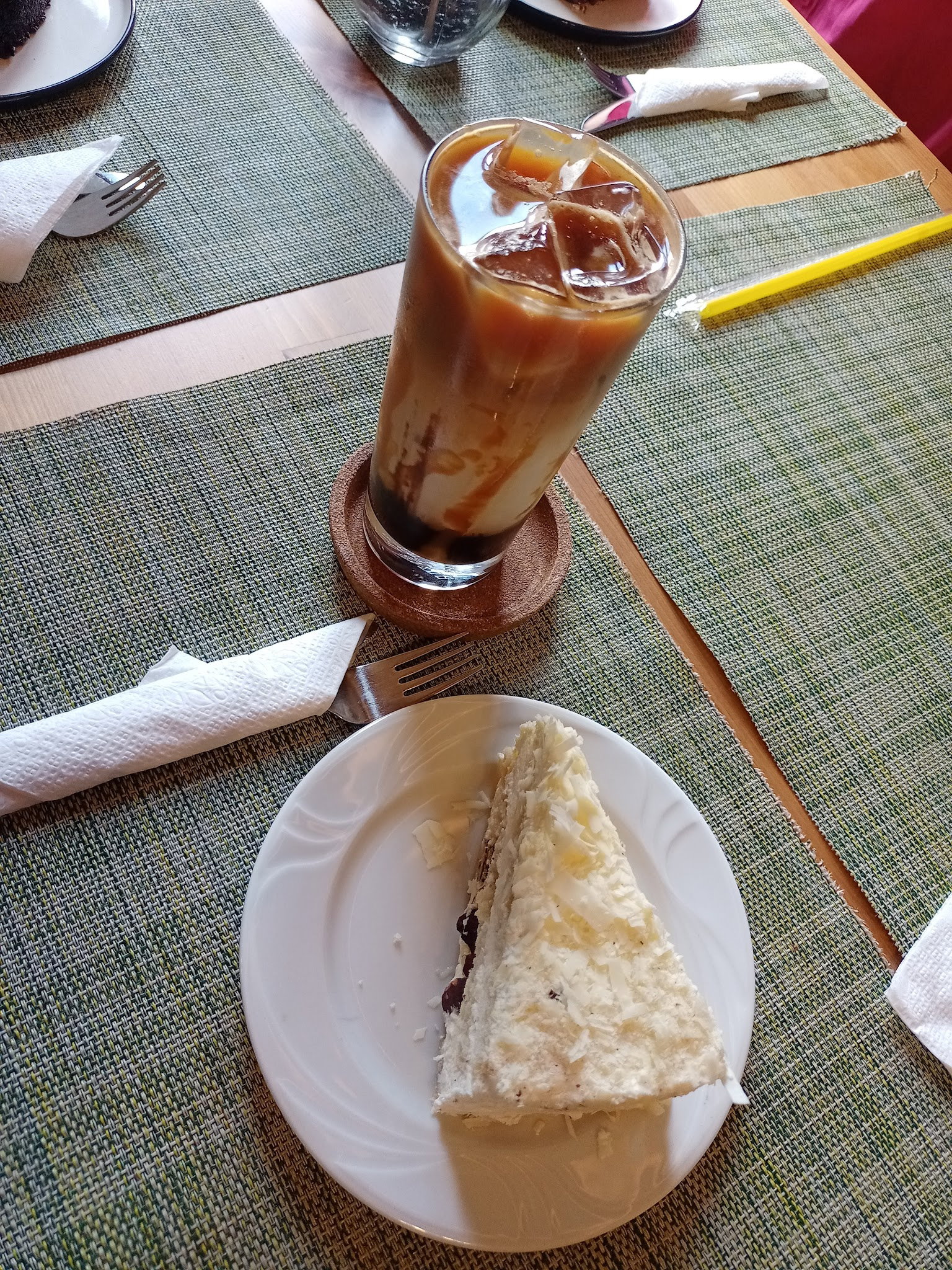 Yeşi̇l Nfk Kafe&Hurma