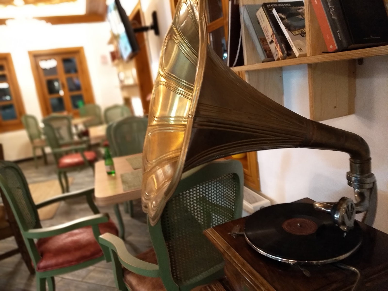 Yeşi̇l Nfk Kafe&Hurma