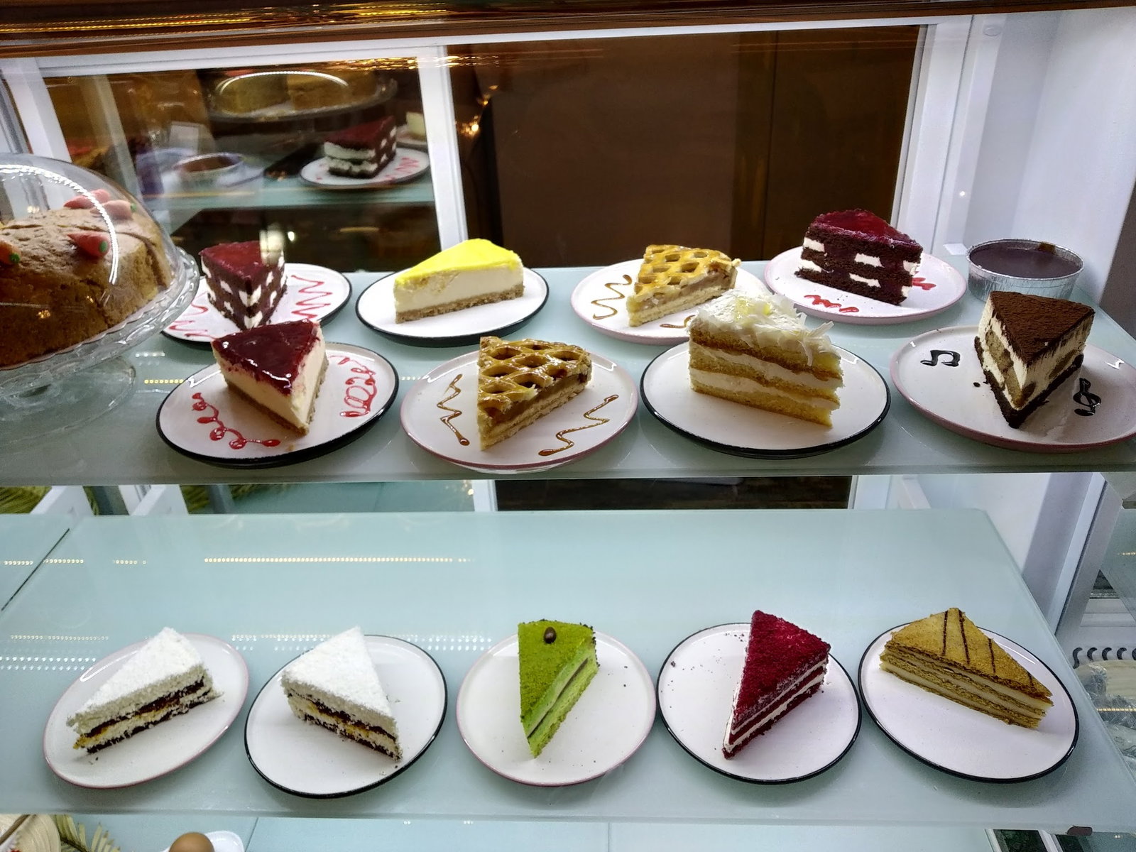 Yeşi̇l Nfk Kafe&Hurma