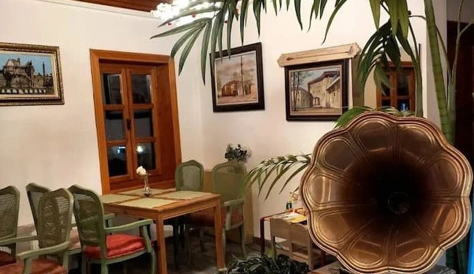 Yeşi̇l Nfk Kafe&Hurma