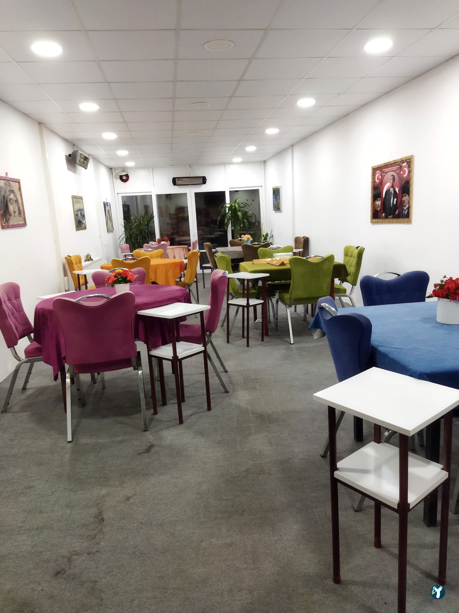 Beşçeşmeler Lalezar Cafe