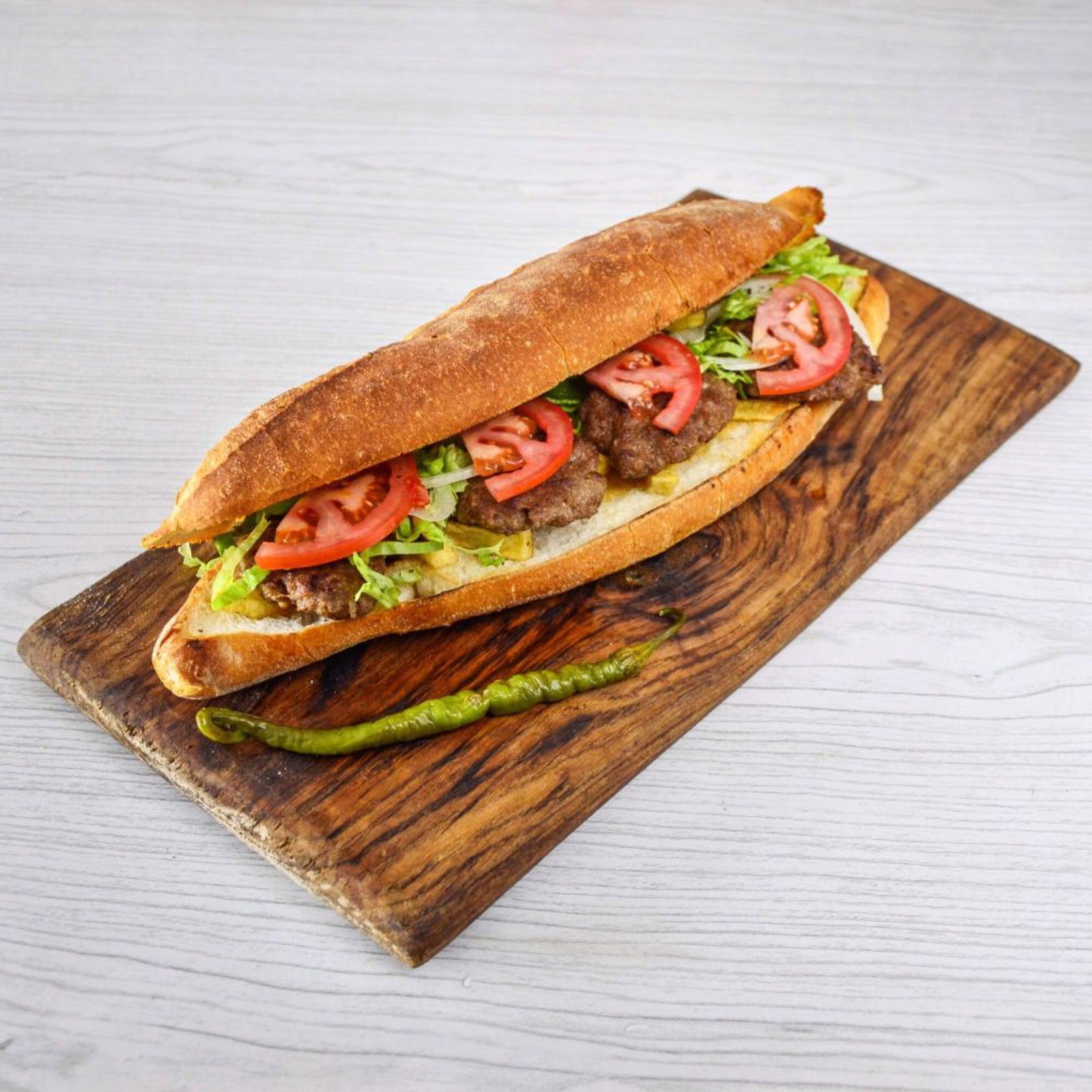 Tam Ekmek Arası Ödemiş Köfte