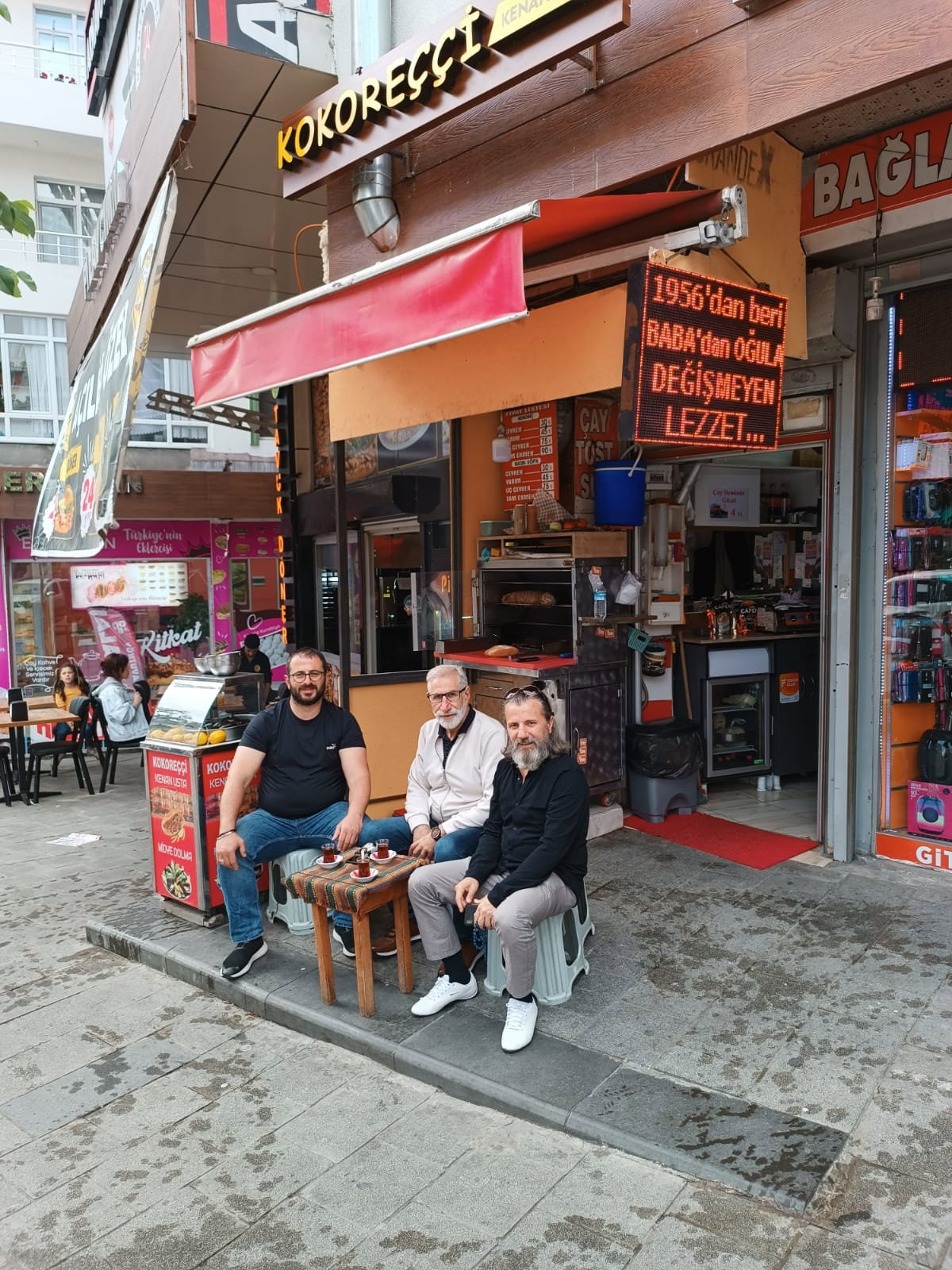 Kokoreççi̇ Kenan Usta Pi̇li̇ç Çevi̇rme Mi̇dye