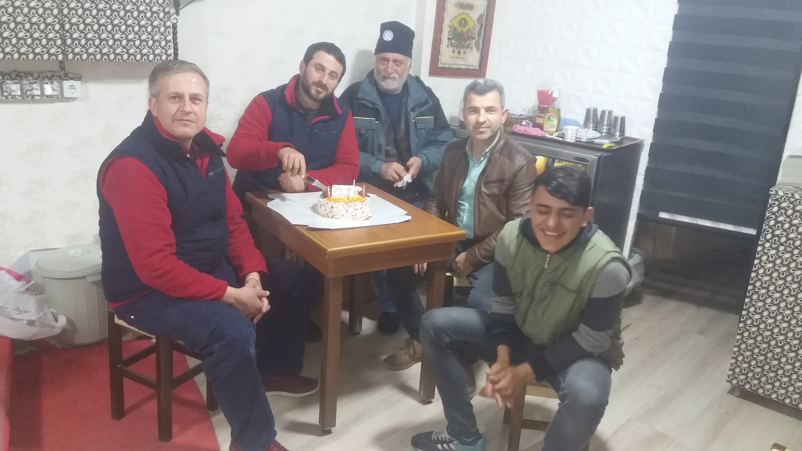 Kokoreççi̇ Kenan Usta Pi̇li̇ç Çevi̇rme Mi̇dye