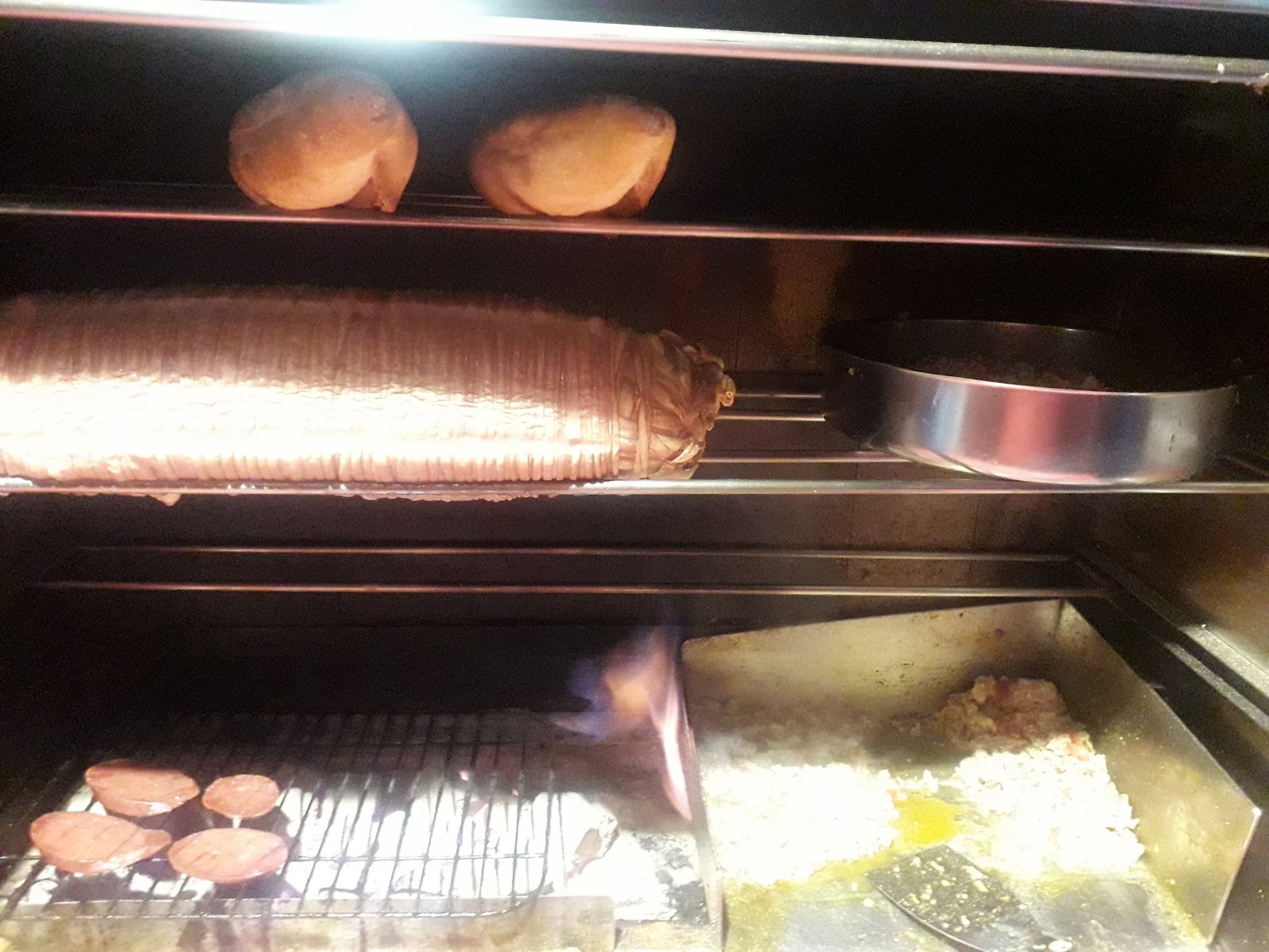 Kokoreççi̇ Kenan Usta Pi̇li̇ç Çevi̇rme Mi̇dye