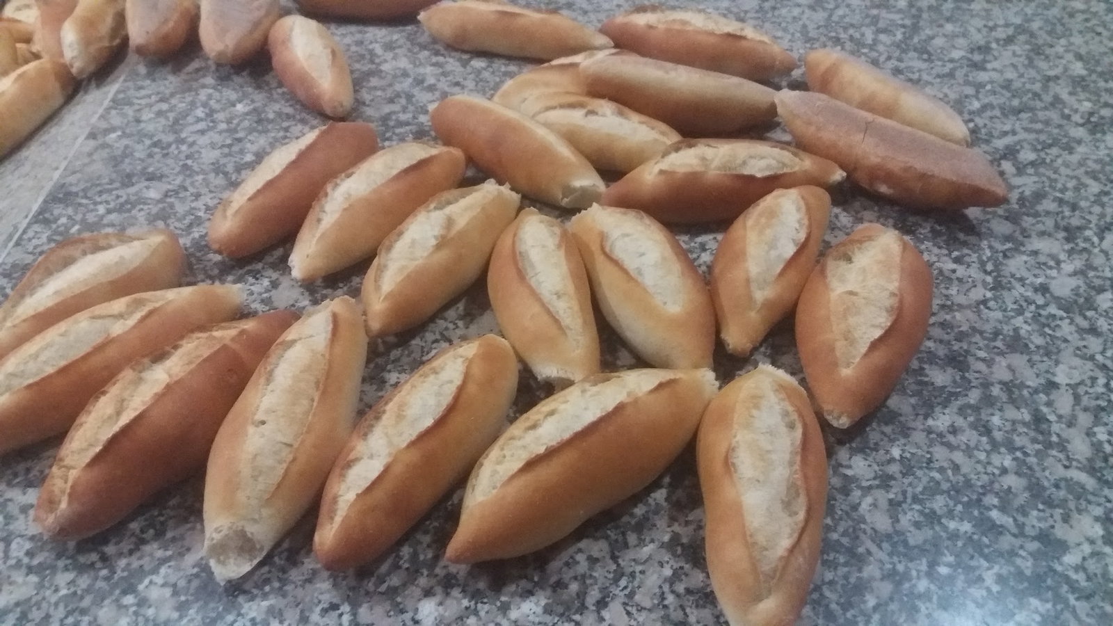 Kokoreççi̇ Kenan Usta Pi̇li̇ç Çevi̇rme Mi̇dye