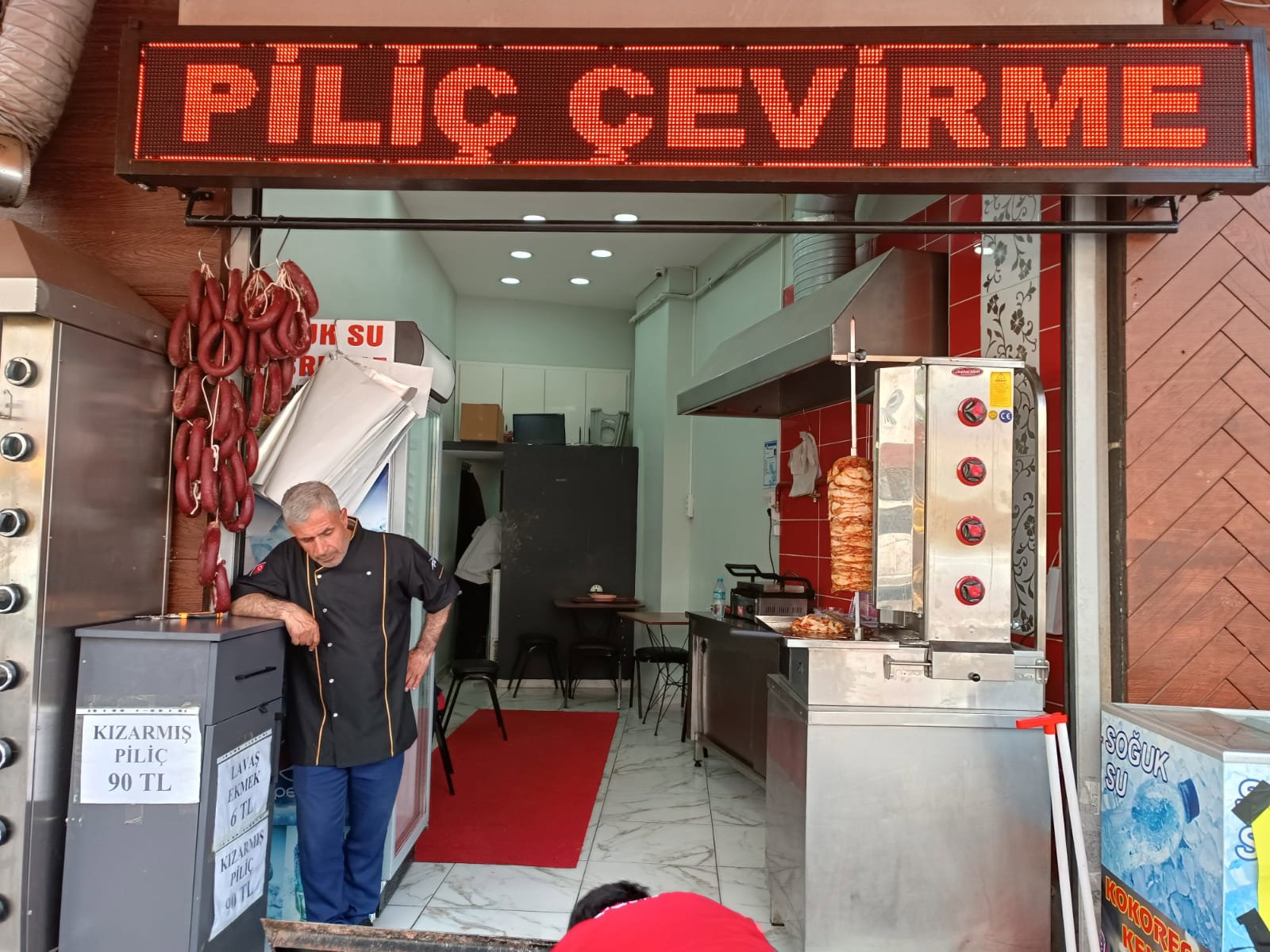 Kokoreççi̇ Kenan Usta Pi̇li̇ç Çevi̇rme Mi̇dye