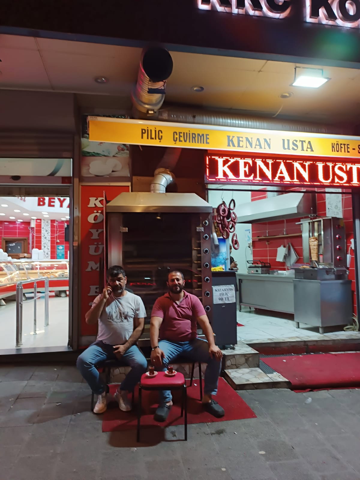 Kokoreççi̇ Kenan Usta Pi̇li̇ç Çevi̇rme Mi̇dye