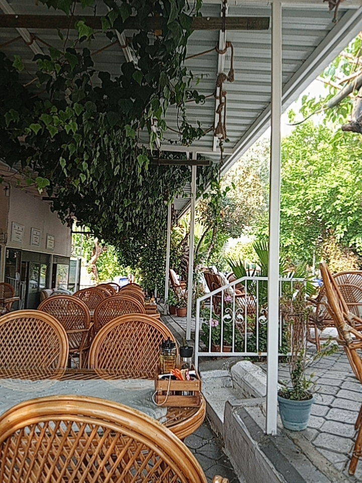 Oben Restaurant