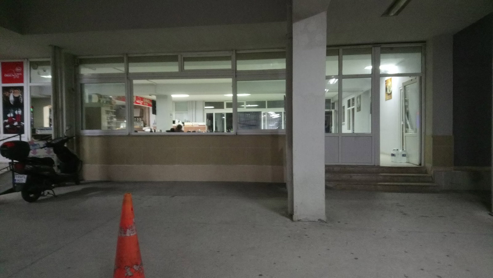 Bandırma Devlet Hastanesi Kanti̇ni̇