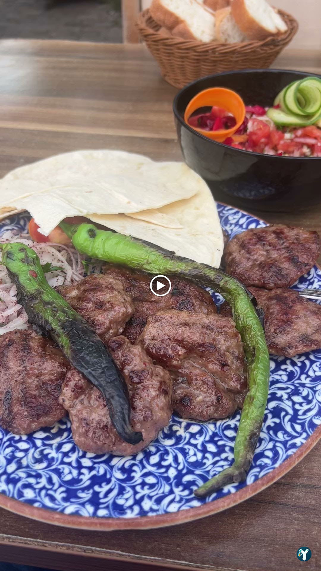 Etzade Eşsiz Anadolu Lezzetleri - Testi Kebabı, Dana Lokum - Kahvaltı