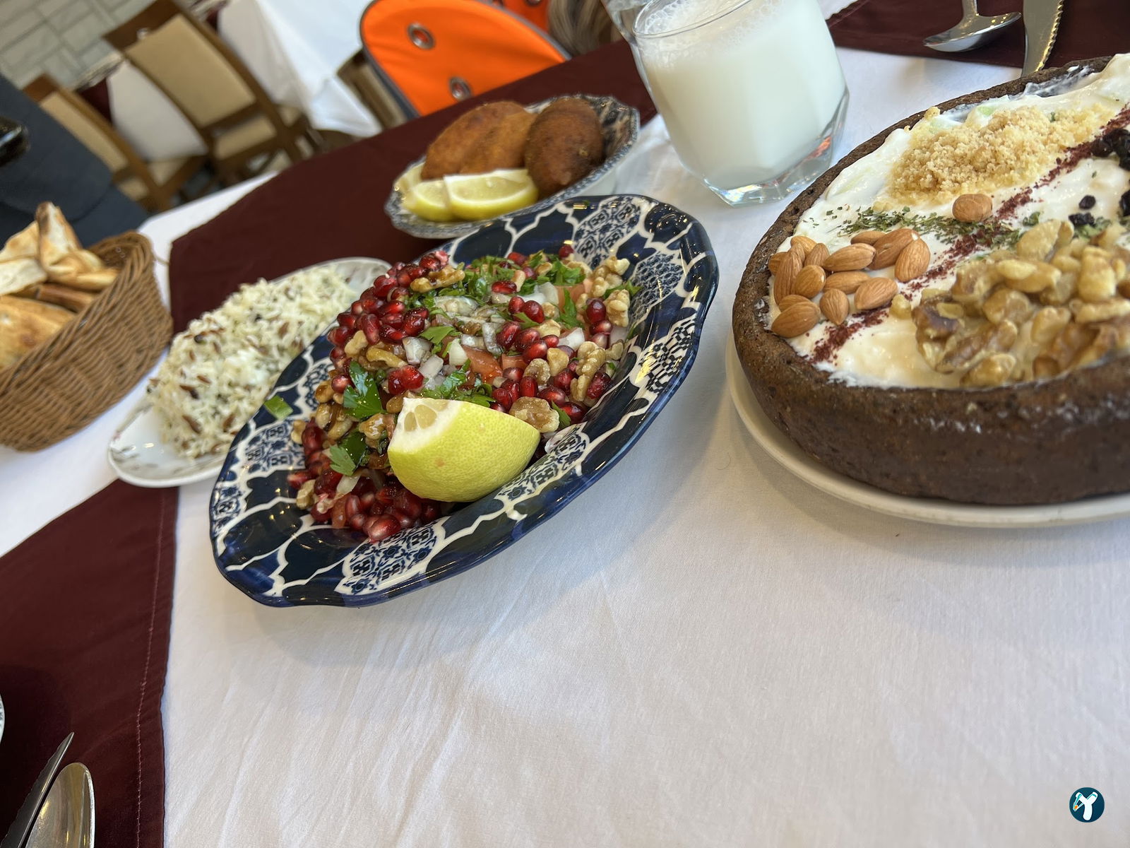 Etzade Eşsiz Anadolu Lezzetleri - Testi Kebabı, Dana Lokum - Kahvaltı