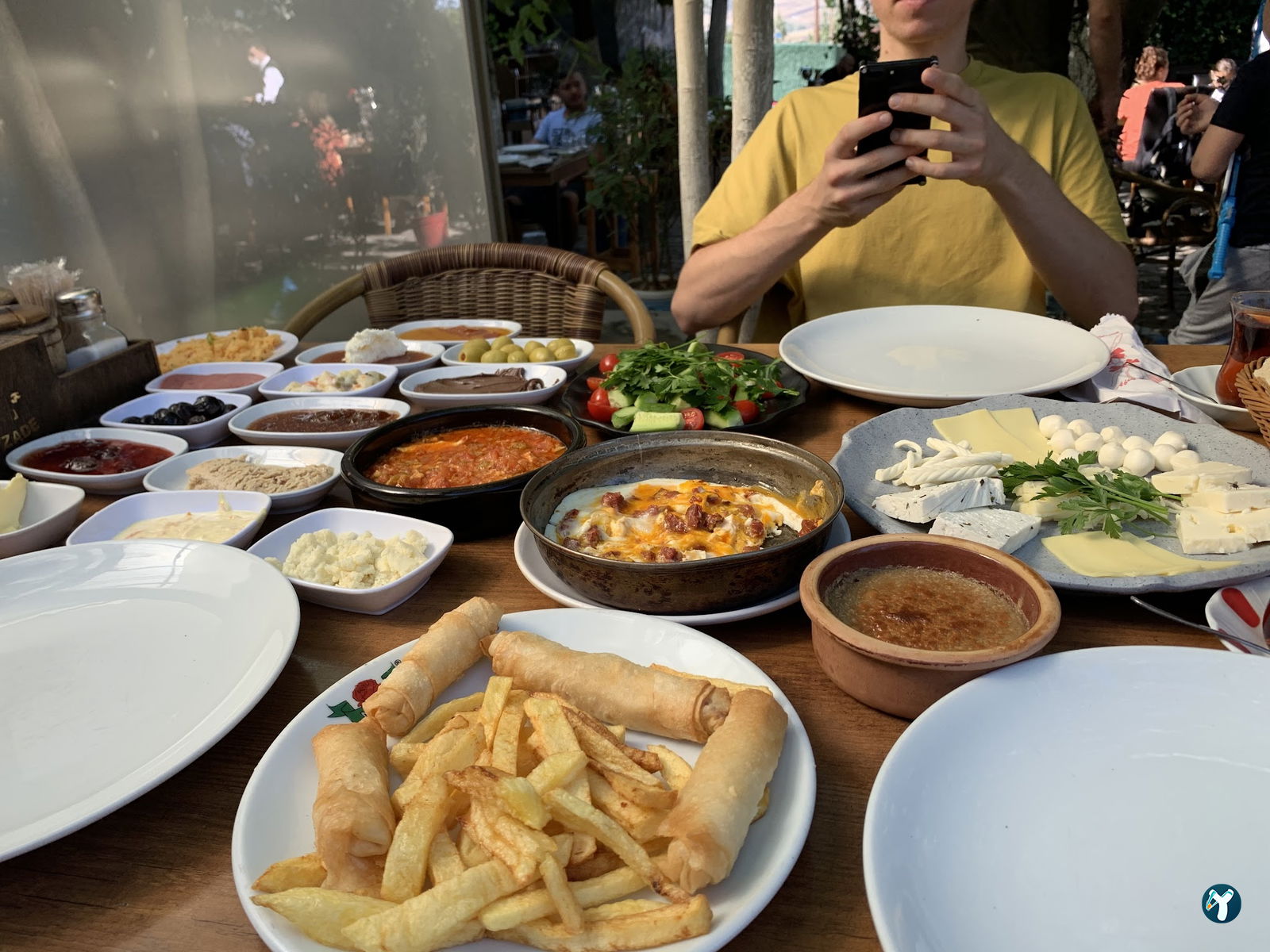 Etzade Eşsiz Anadolu Lezzetleri - Testi Kebabı, Dana Lokum - Kahvaltı