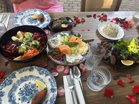 Etzade Eşsiz Anadolu Lezzetleri - Testi Kebabı, Dana Lokum - Kahvaltı resimleri Etzade Eşsiz Anadolu Lezzetleri - Testi Kebabı, Dana Lokum - Kahvaltı resimleri